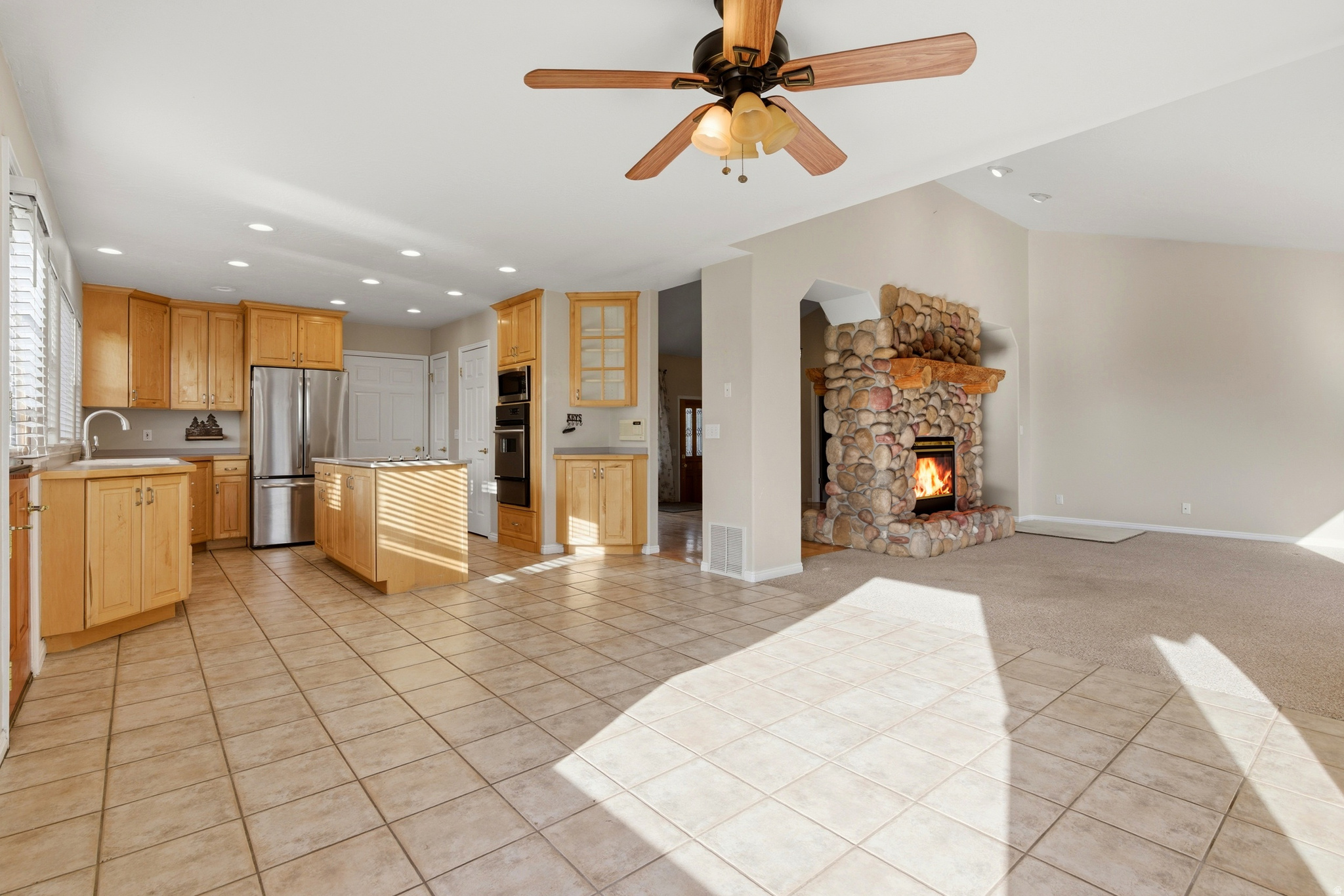 MOUNTAIN VIEW ESTATES - Residential