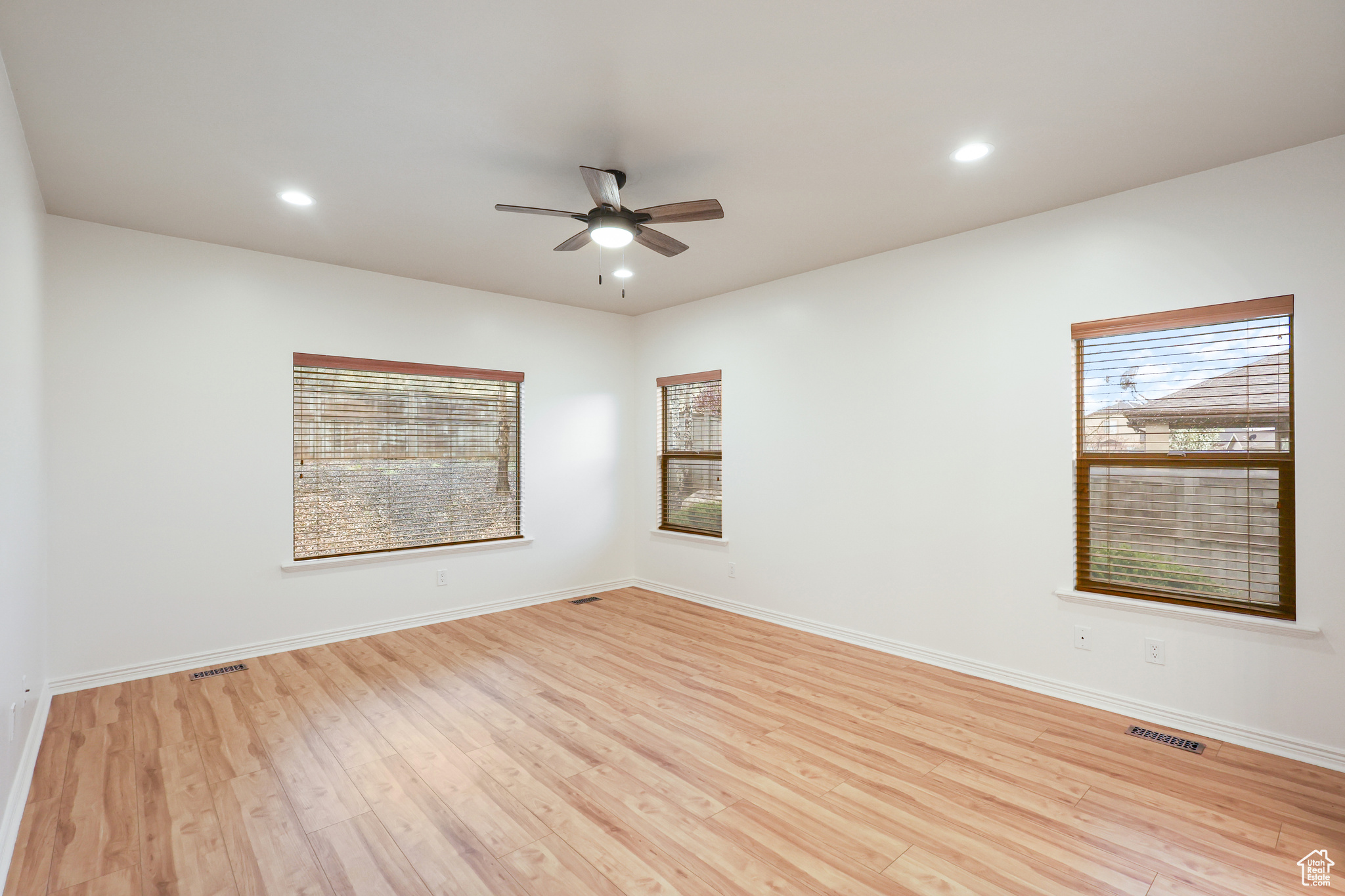 9226 N Mount Airey Dr, Eagle Mountain, Utah image 11