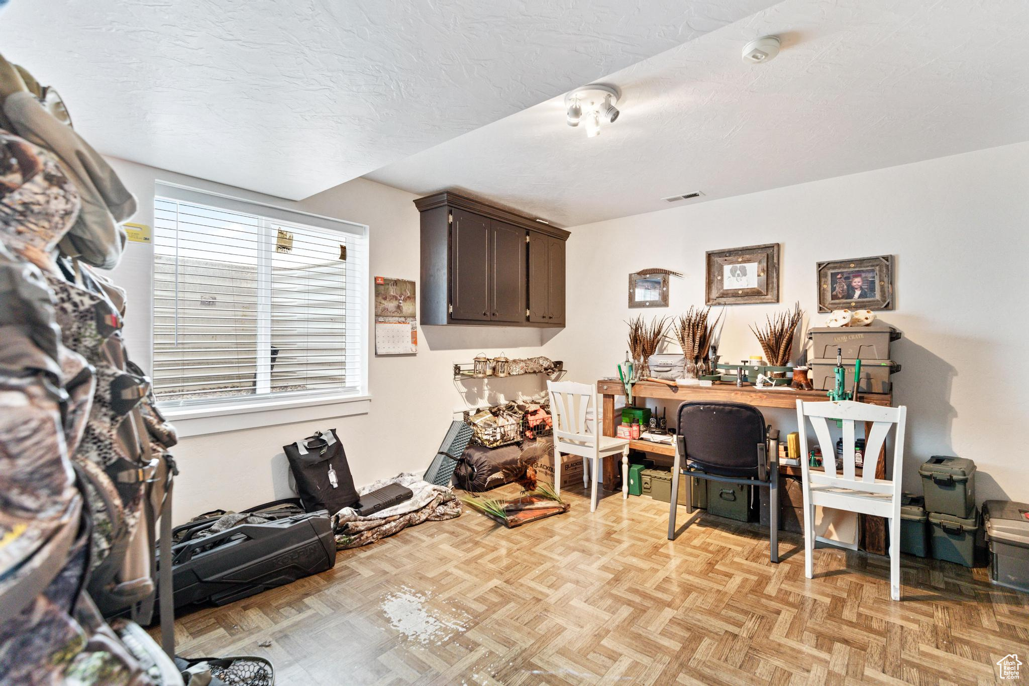 CHERRY CREEK HEIGHTS - Residential