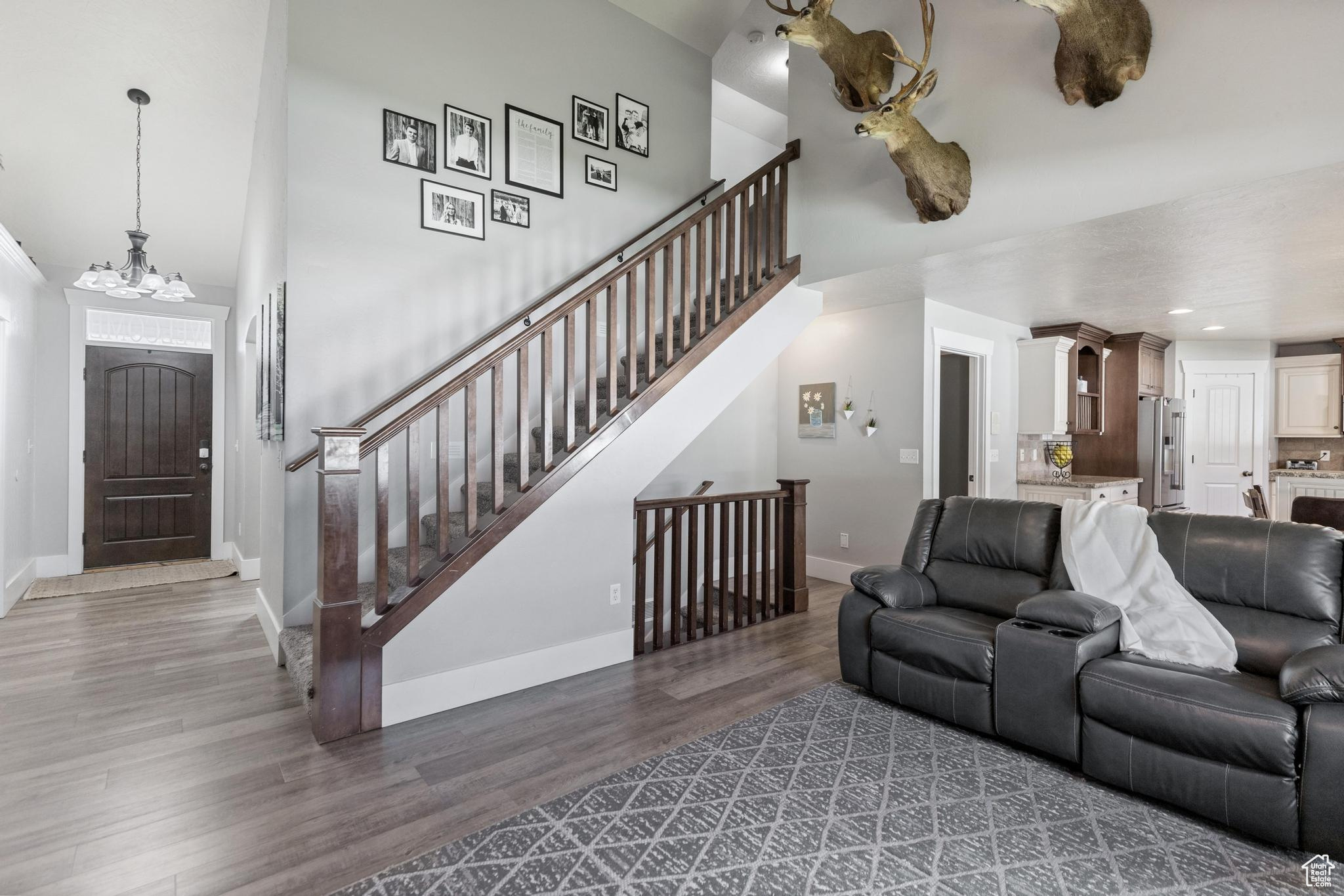 CHERRY CREEK HEIGHTS - Residential