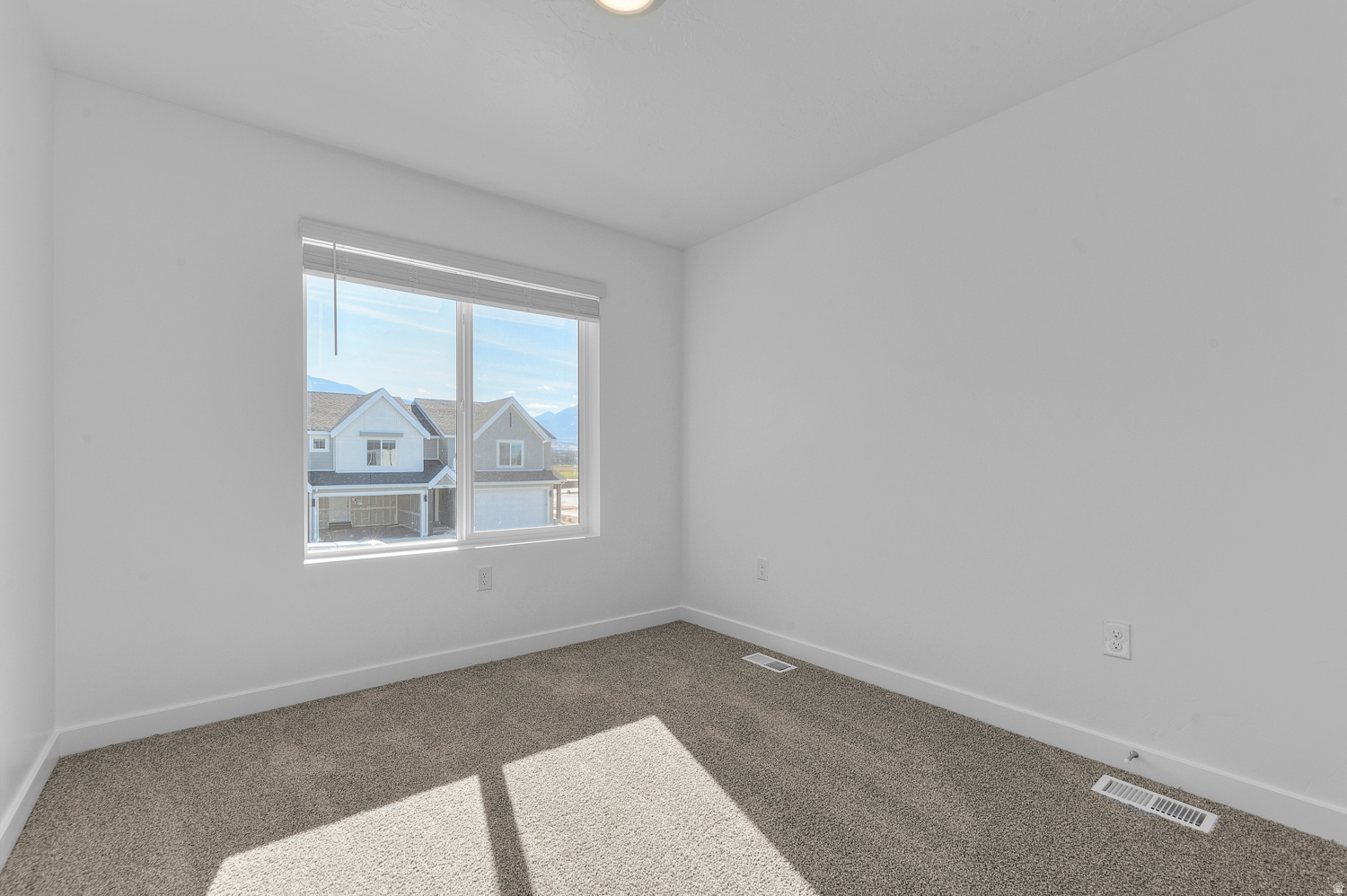 VIRIDIAN - Residential