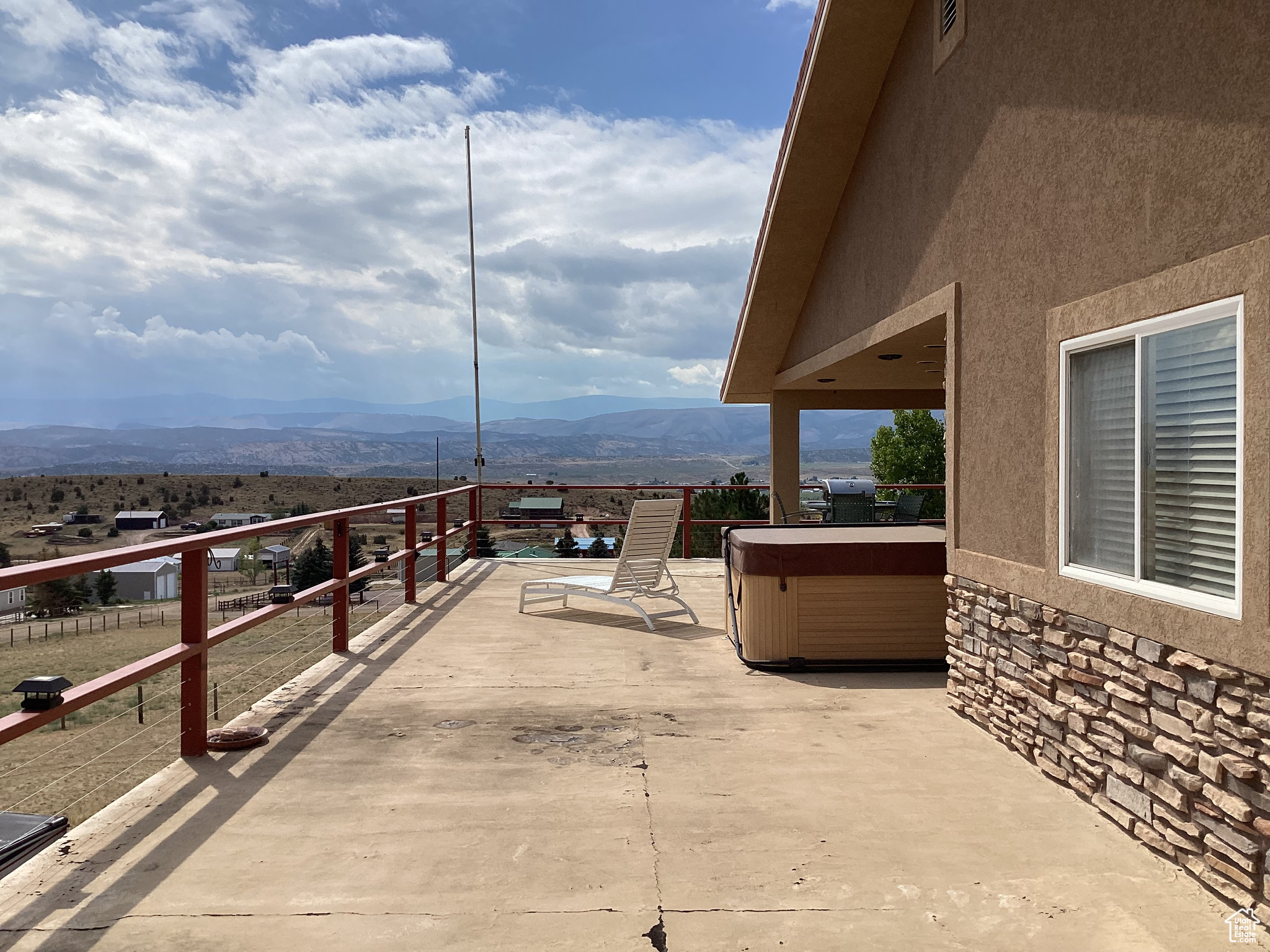 CEDAR CLIFF ESTATES - Residential