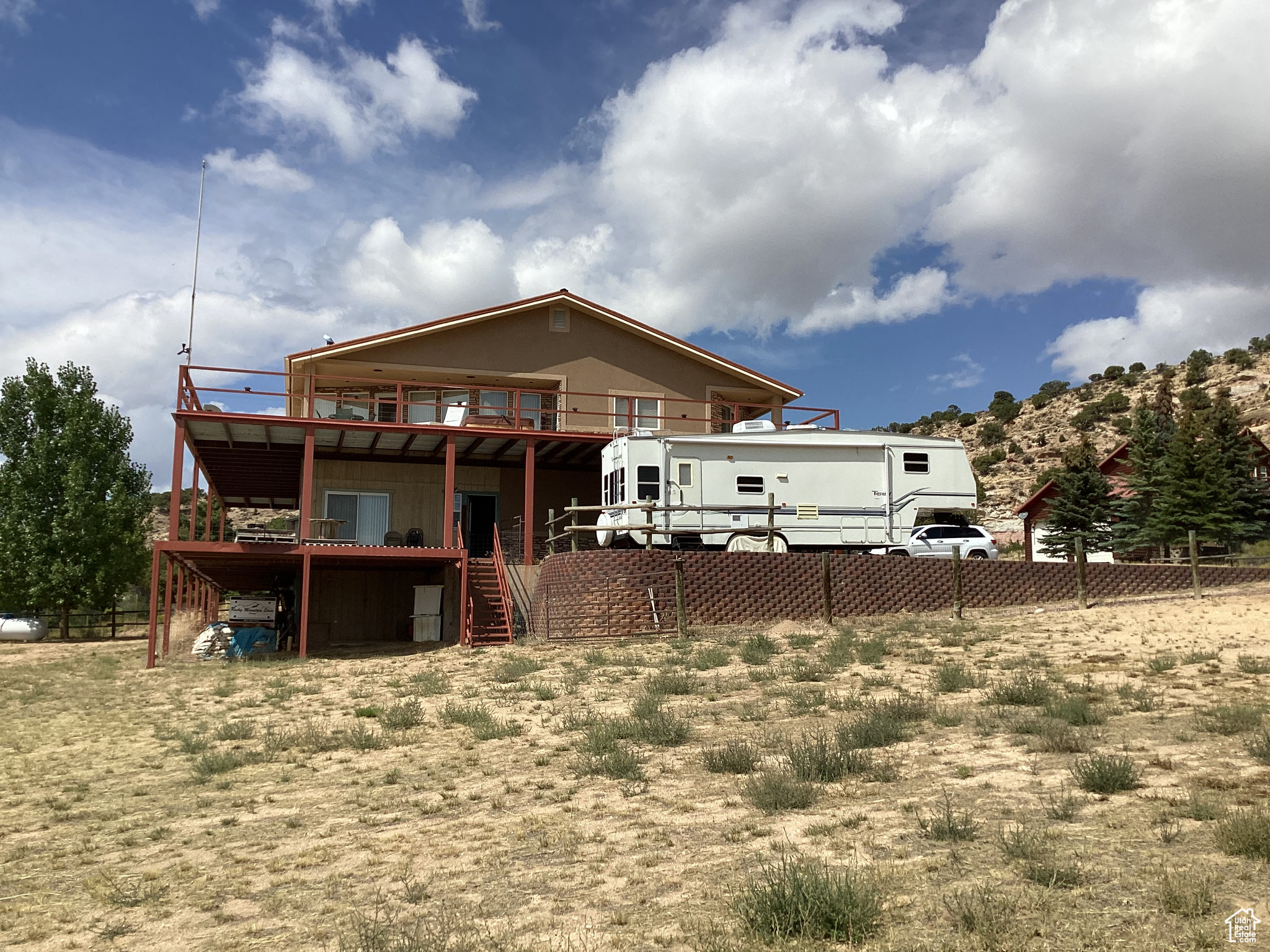 CEDAR CLIFF ESTATES - Residential