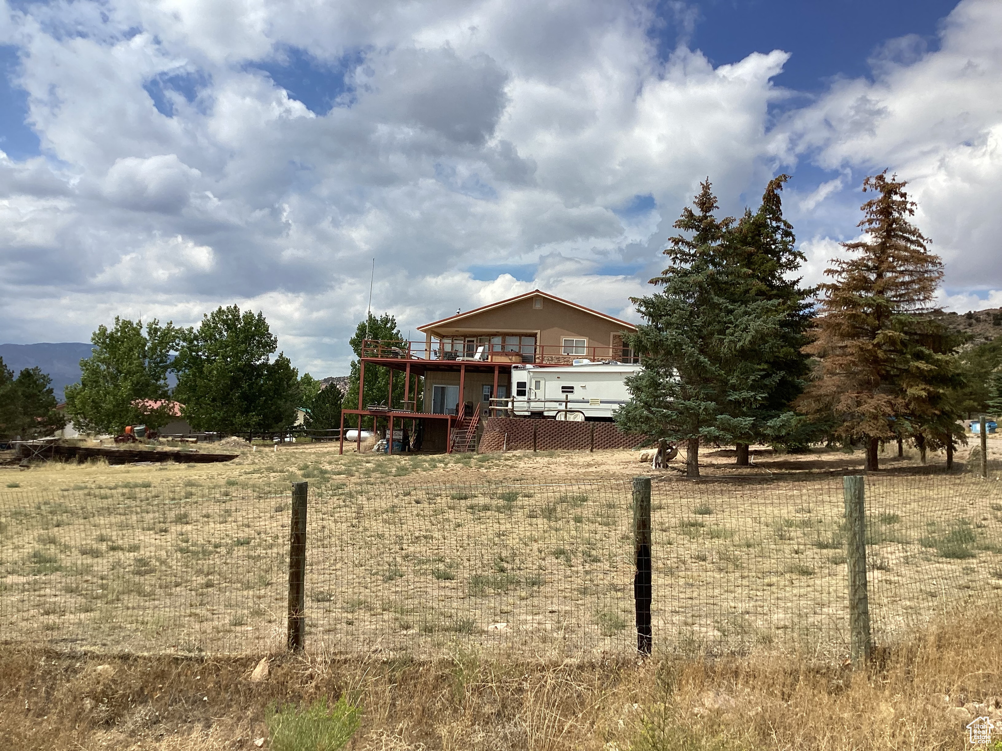 CEDAR CLIFF ESTATES - Residential