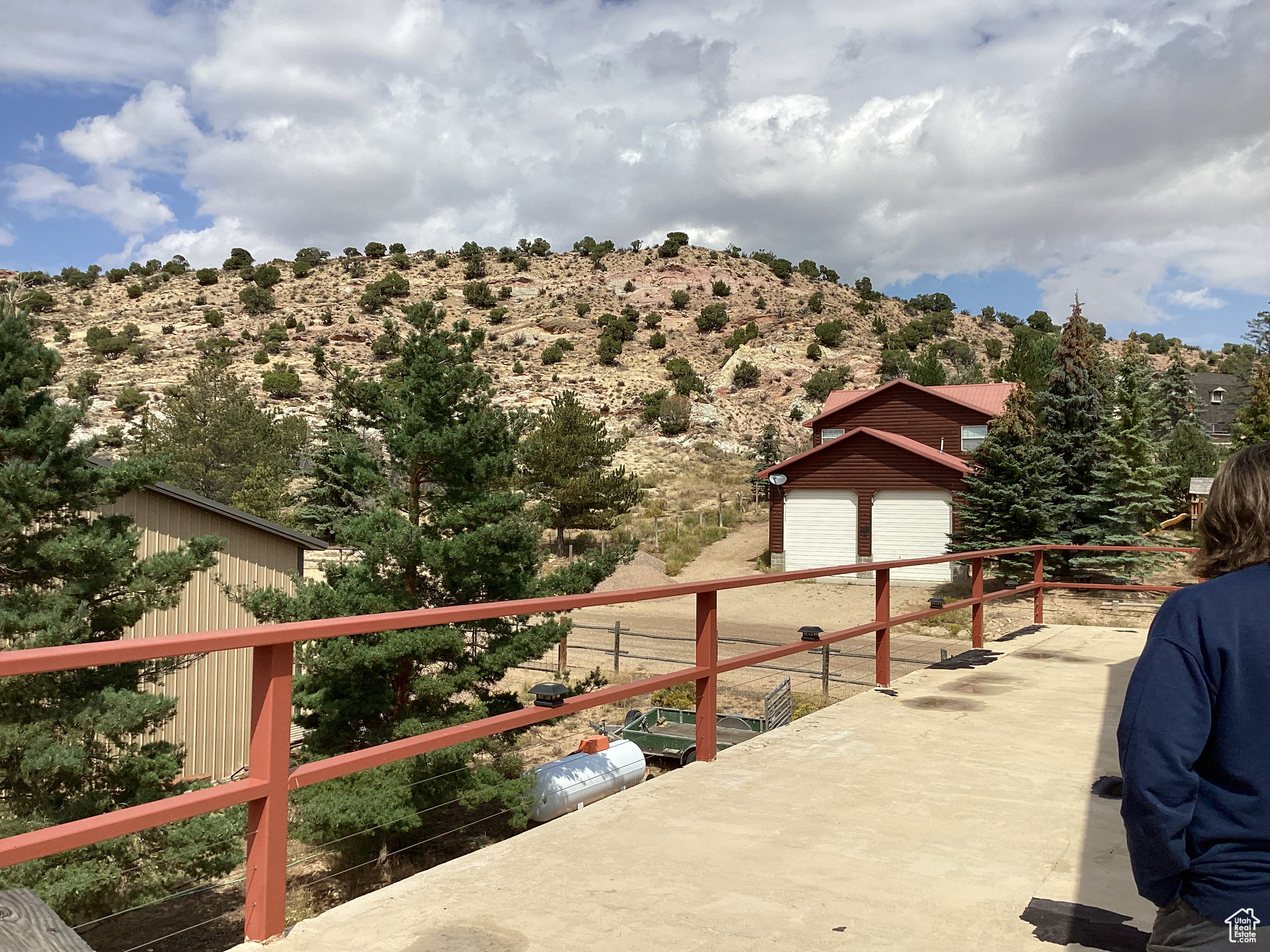 CEDAR CLIFF ESTATES - Residential