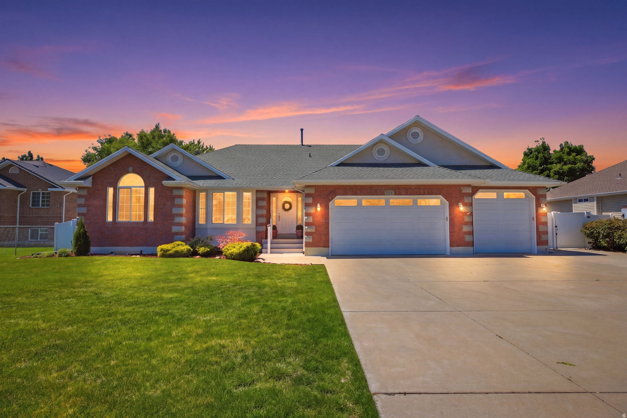 WHISPERING WILLOW - Residential