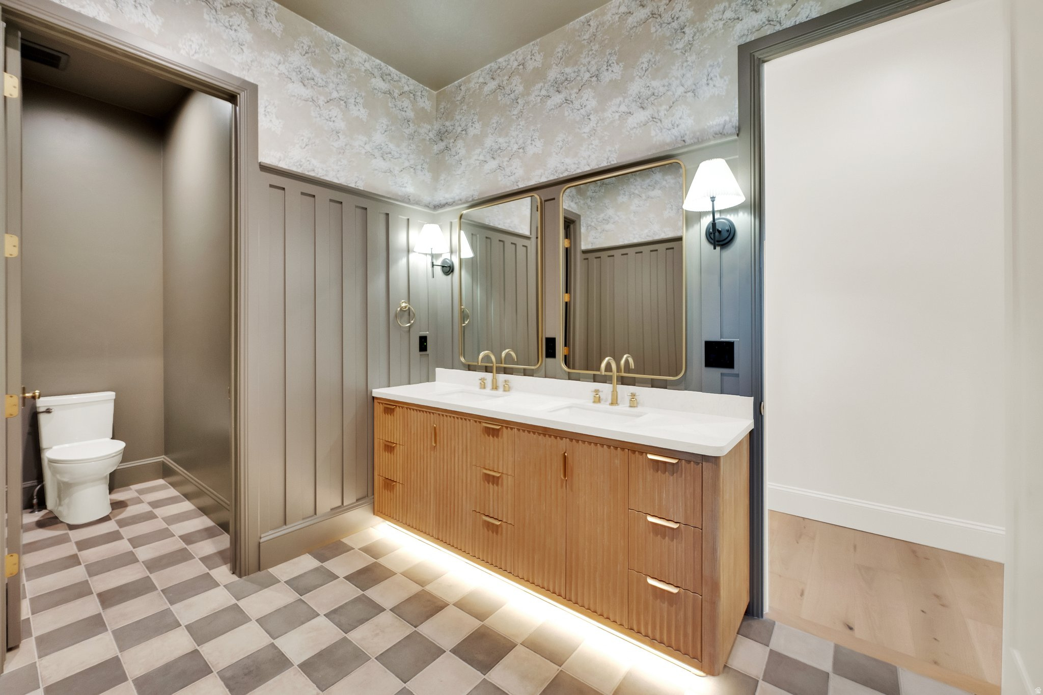 MAPLE LEAF COVE - Residential