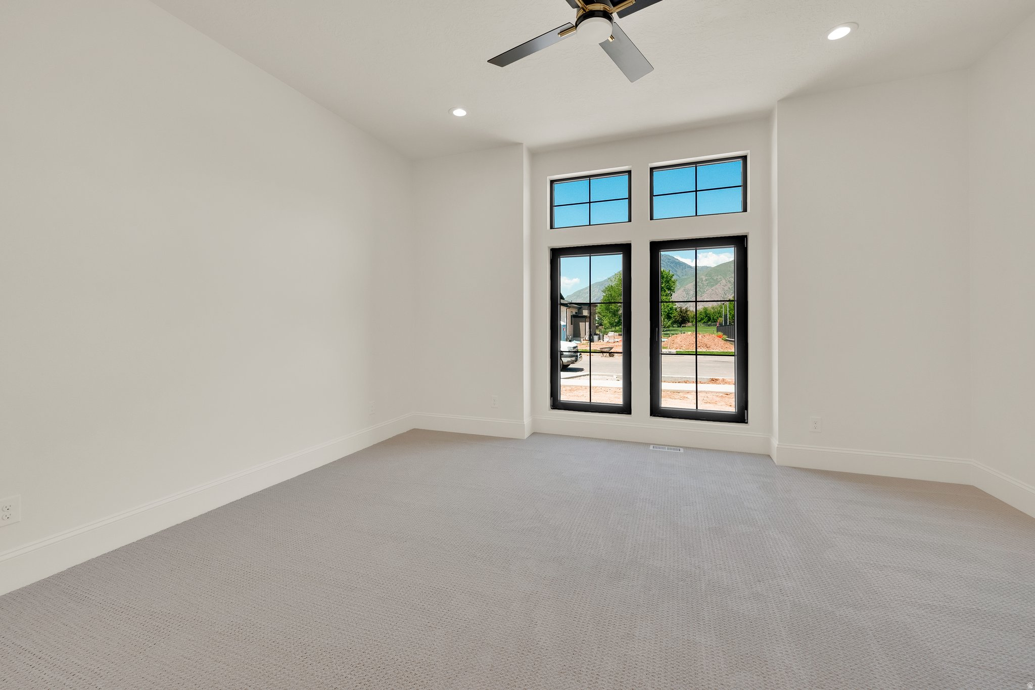 MAPLE LEAF COVE - Residential