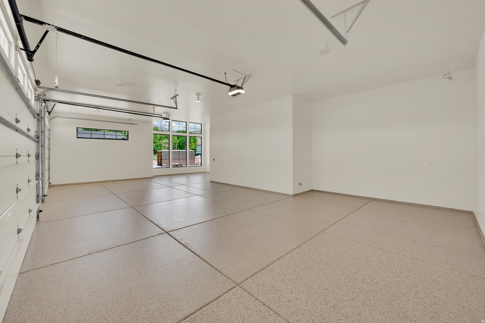 MAPLE LEAF COVE - Residential