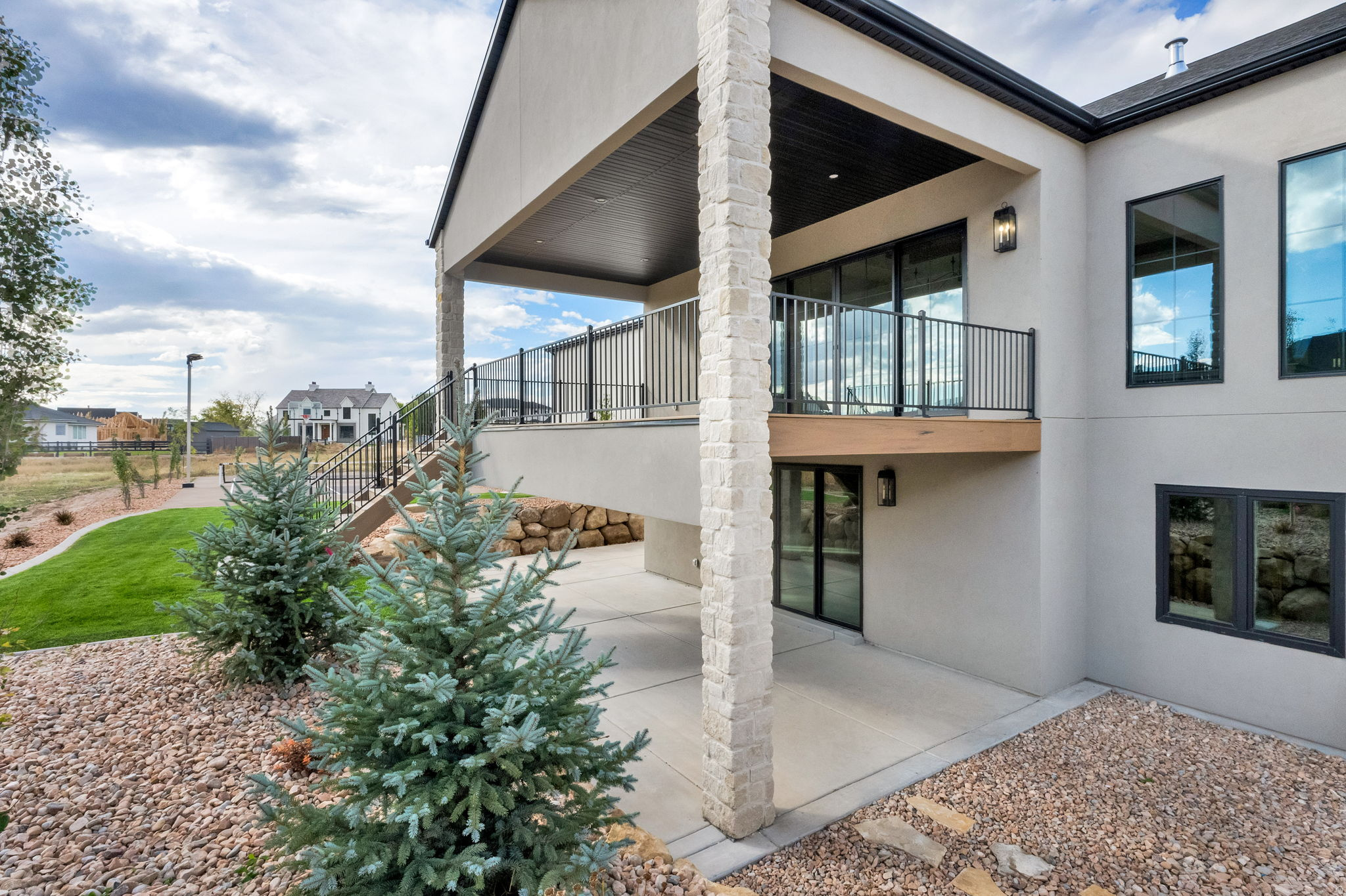 MAPLE LEAF COVE - Residential