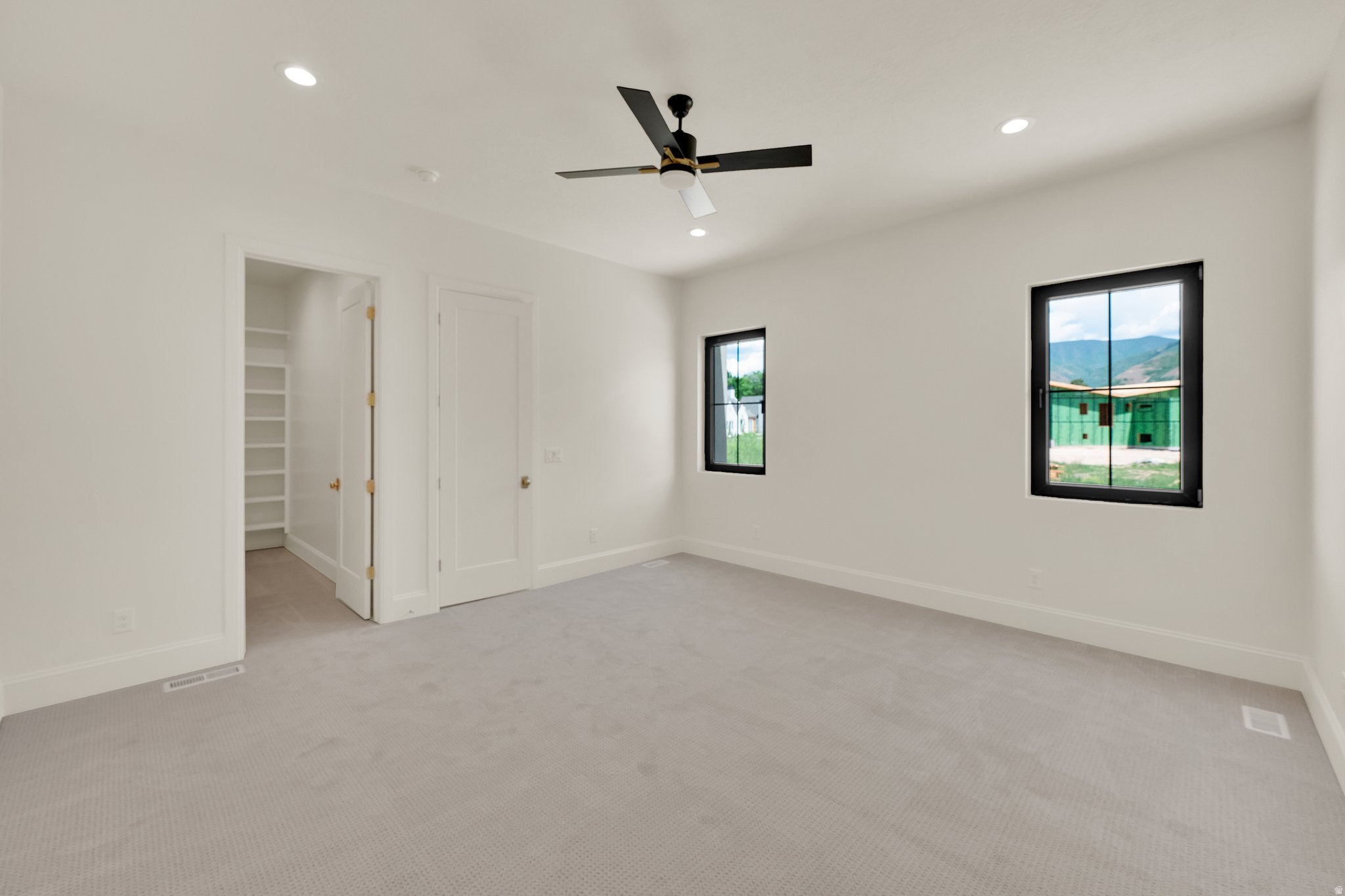 MAPLE LEAF COVE - Residential