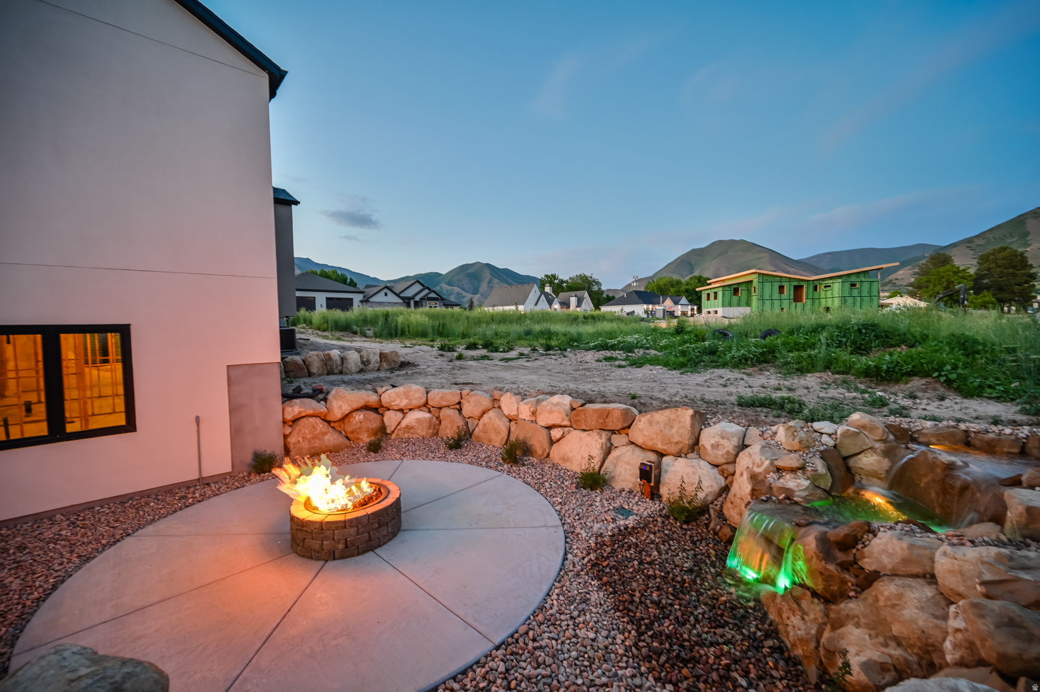 MAPLE LEAF COVE - Residential