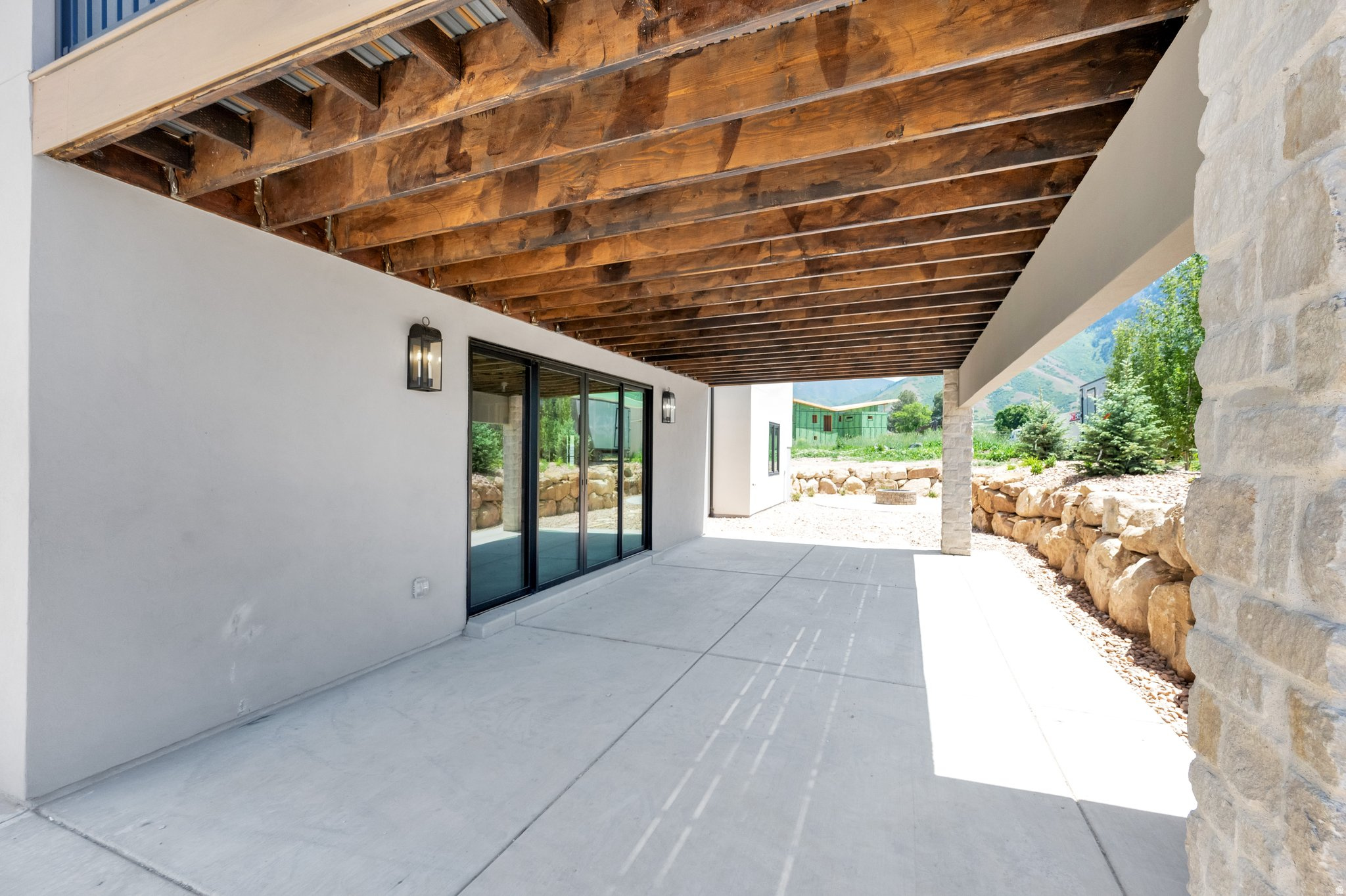 MAPLE LEAF COVE - Residential