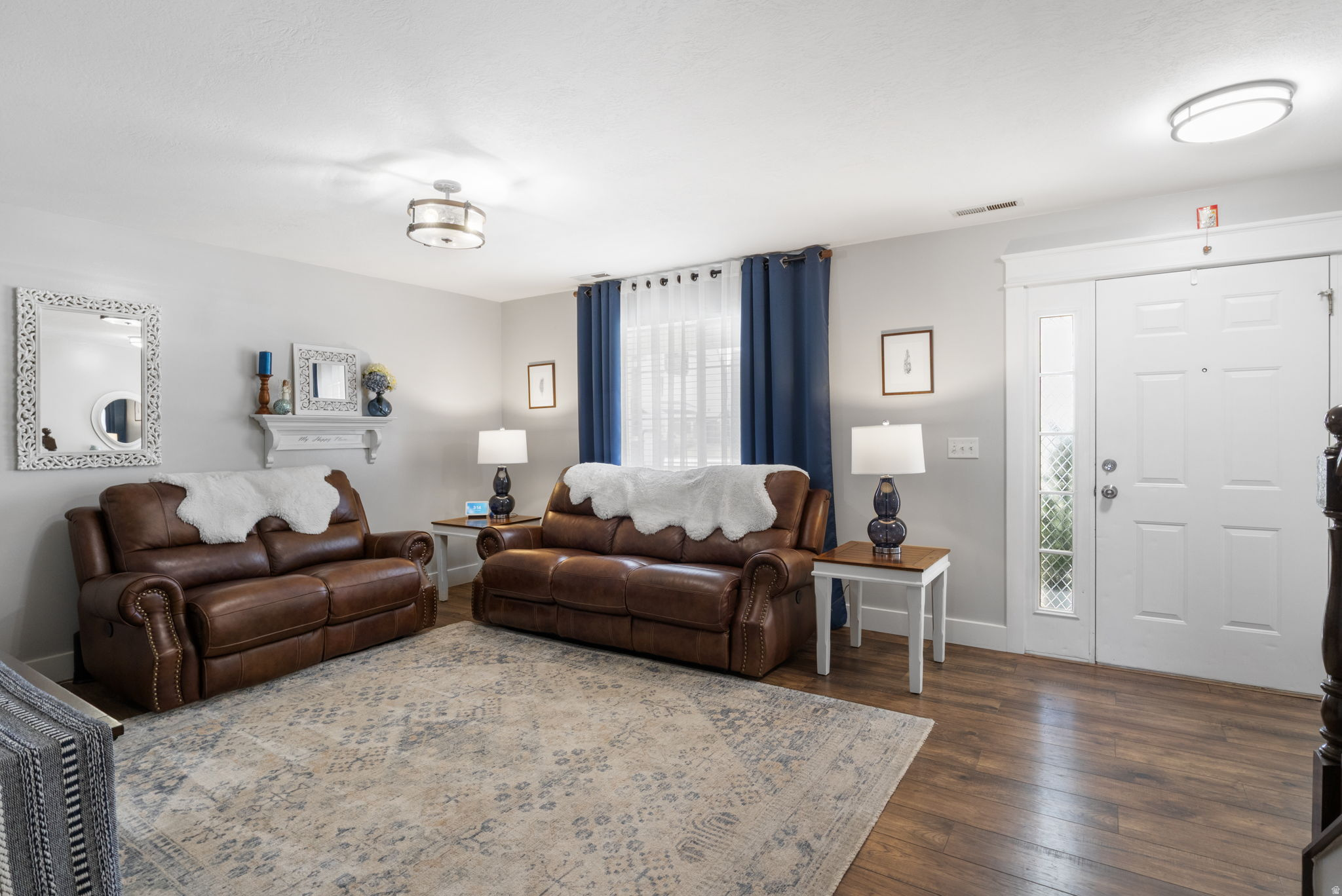 PETEETNEET ESTATES - Residential