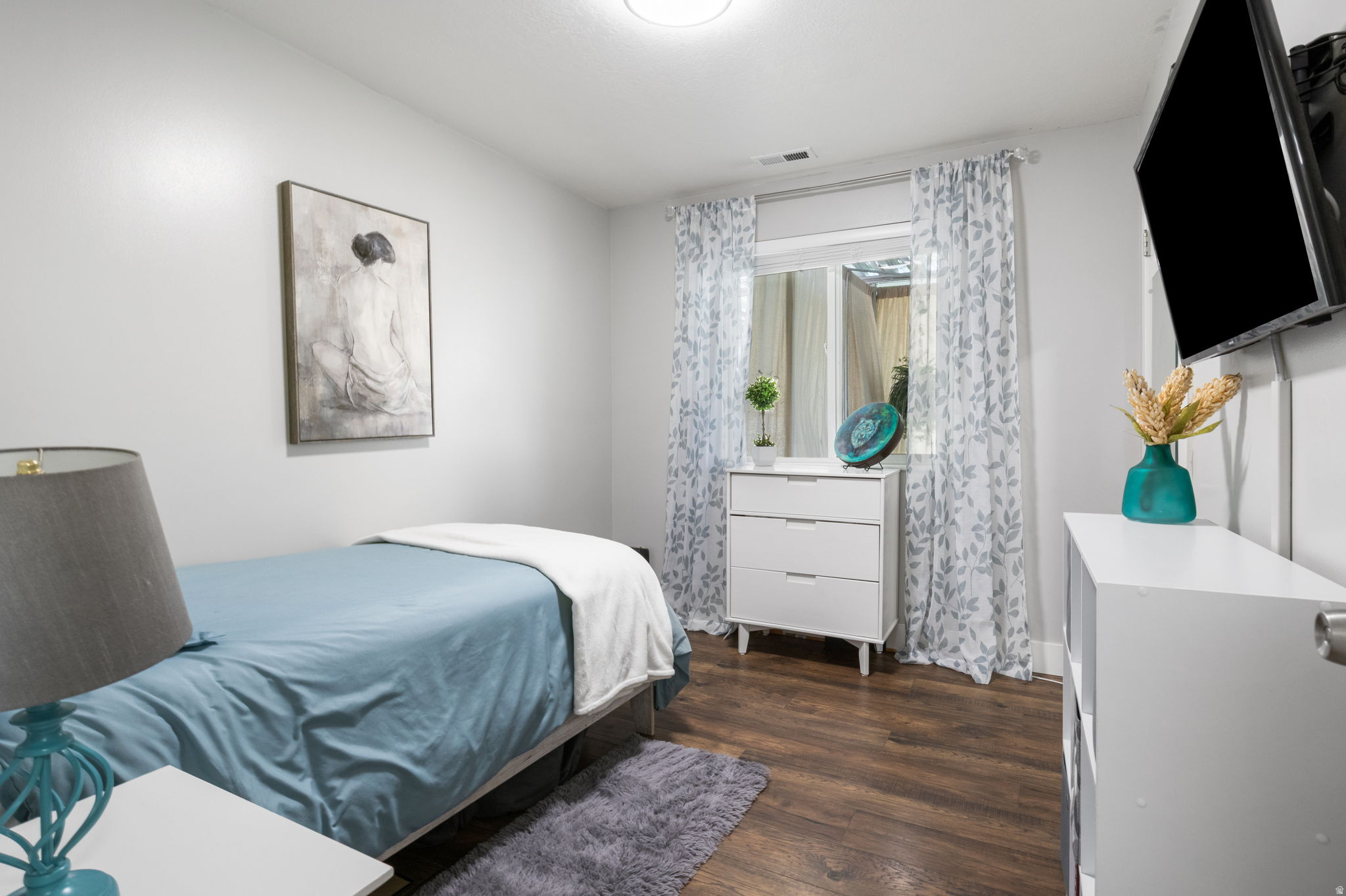 PETEETNEET ESTATES - Residential