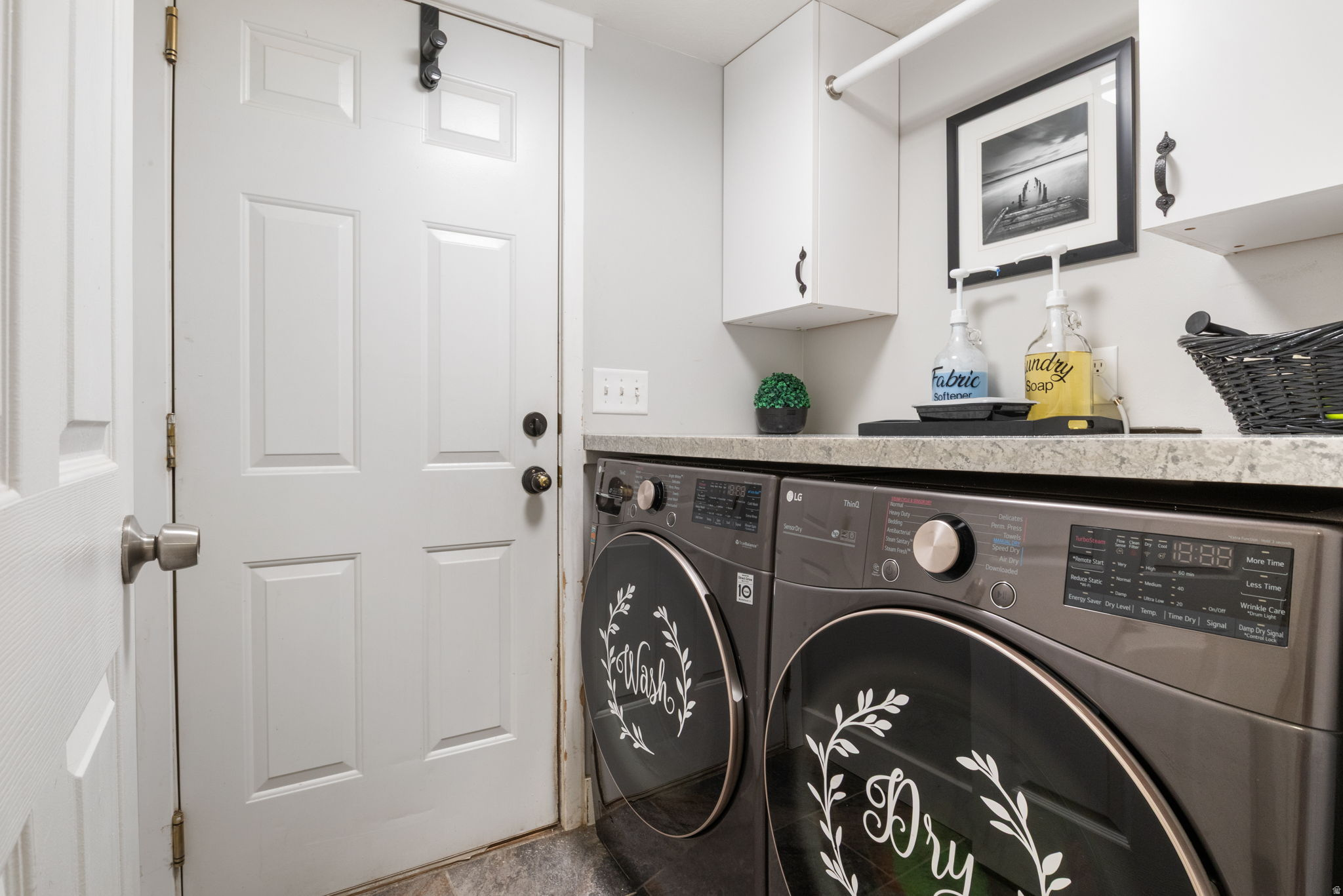 PETEETNEET ESTATES - Residential