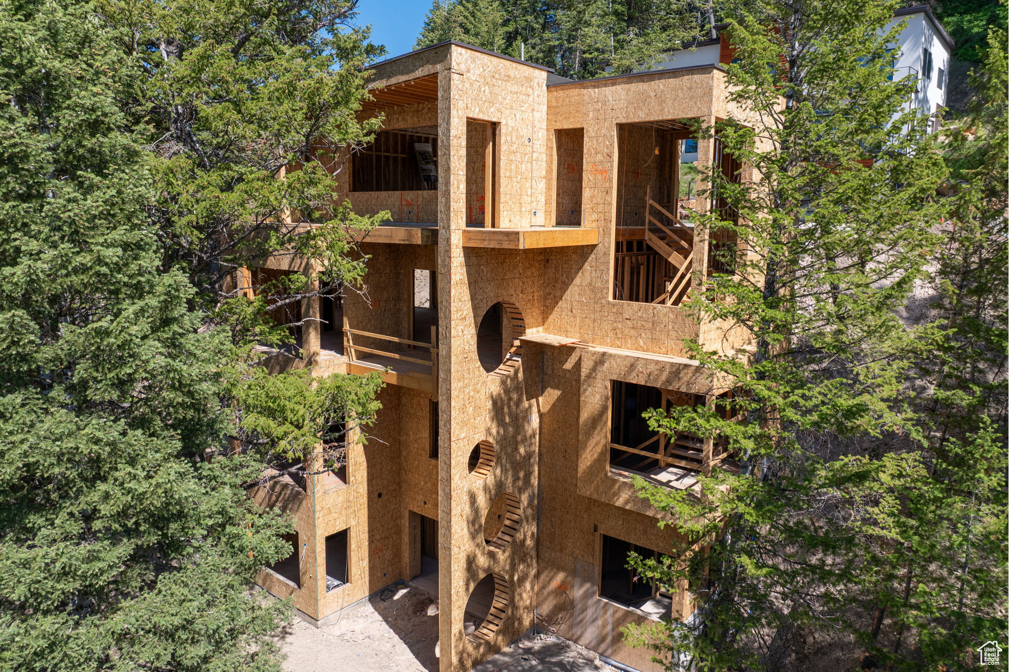 SUMMIT PARK - Residential