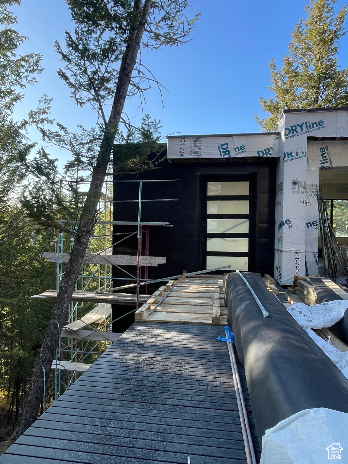 SUMMIT PARK - Residential