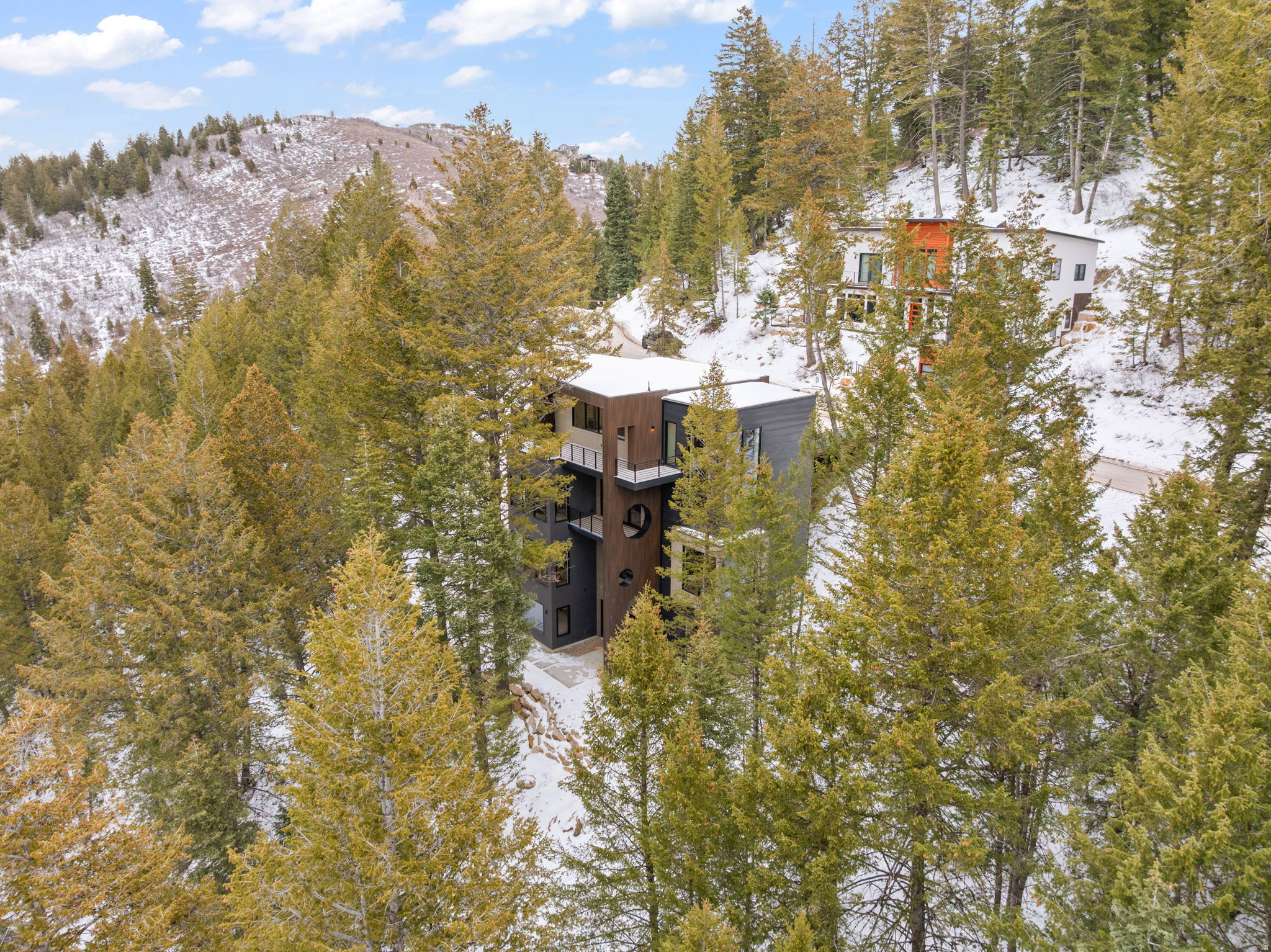 SUMMIT PARK - Residential