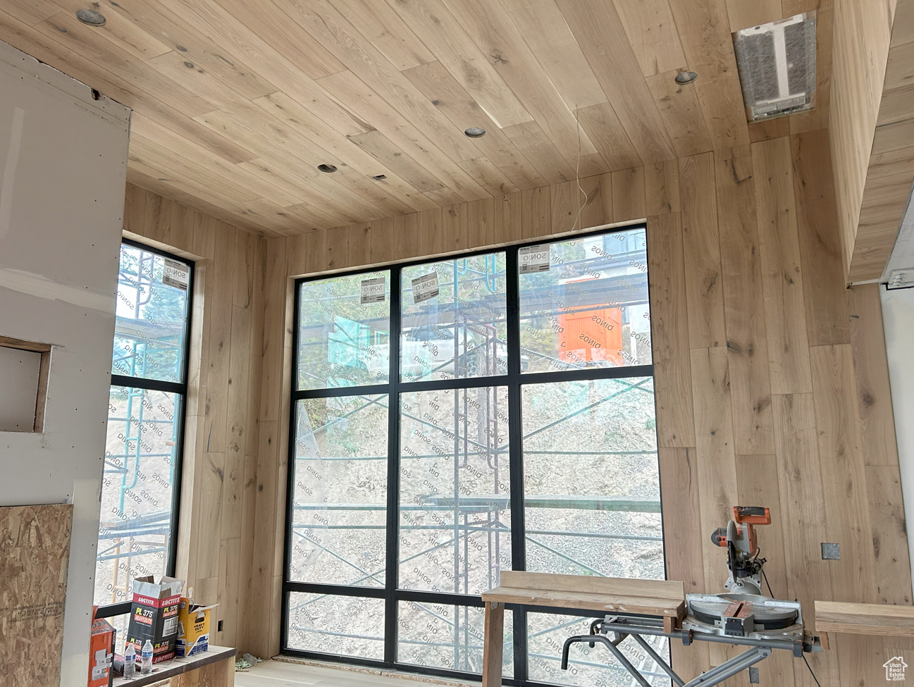 SUMMIT PARK - Residential