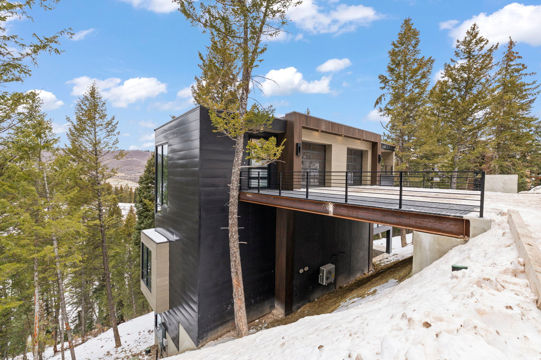 SUMMIT PARK - Residential