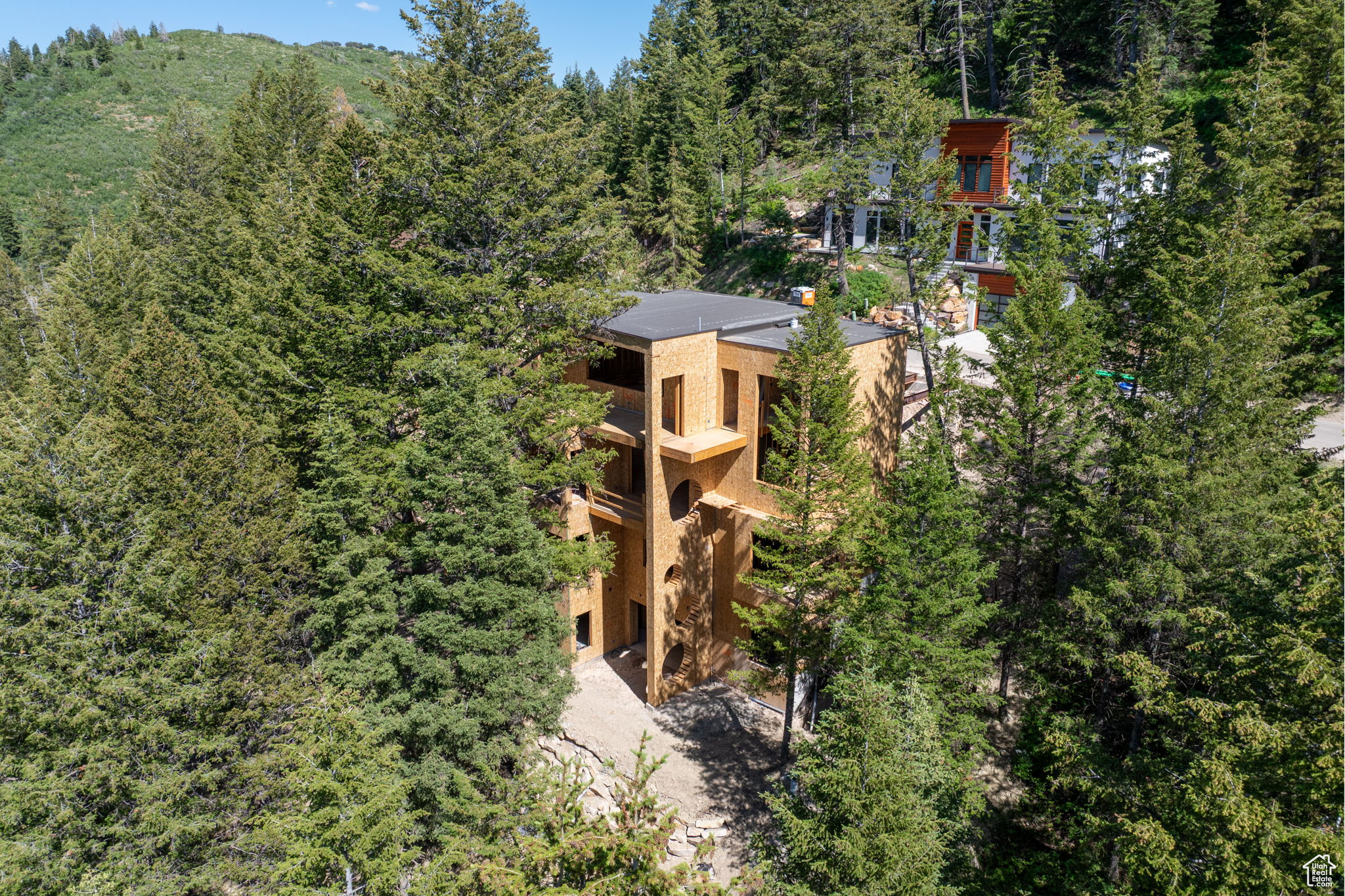 SUMMIT PARK - Residential