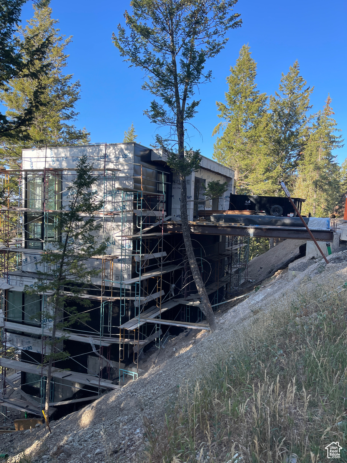 SUMMIT PARK - Residential