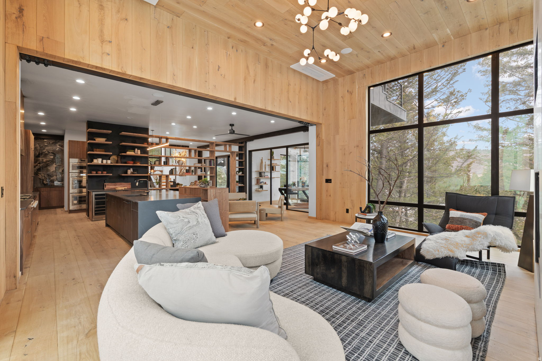 SUMMIT PARK - Residential