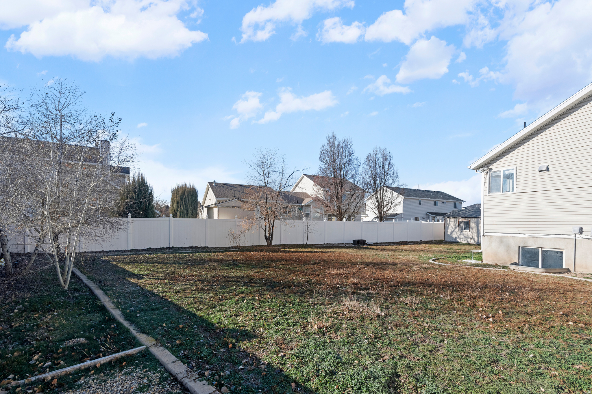 CREEKWOOD - Residential