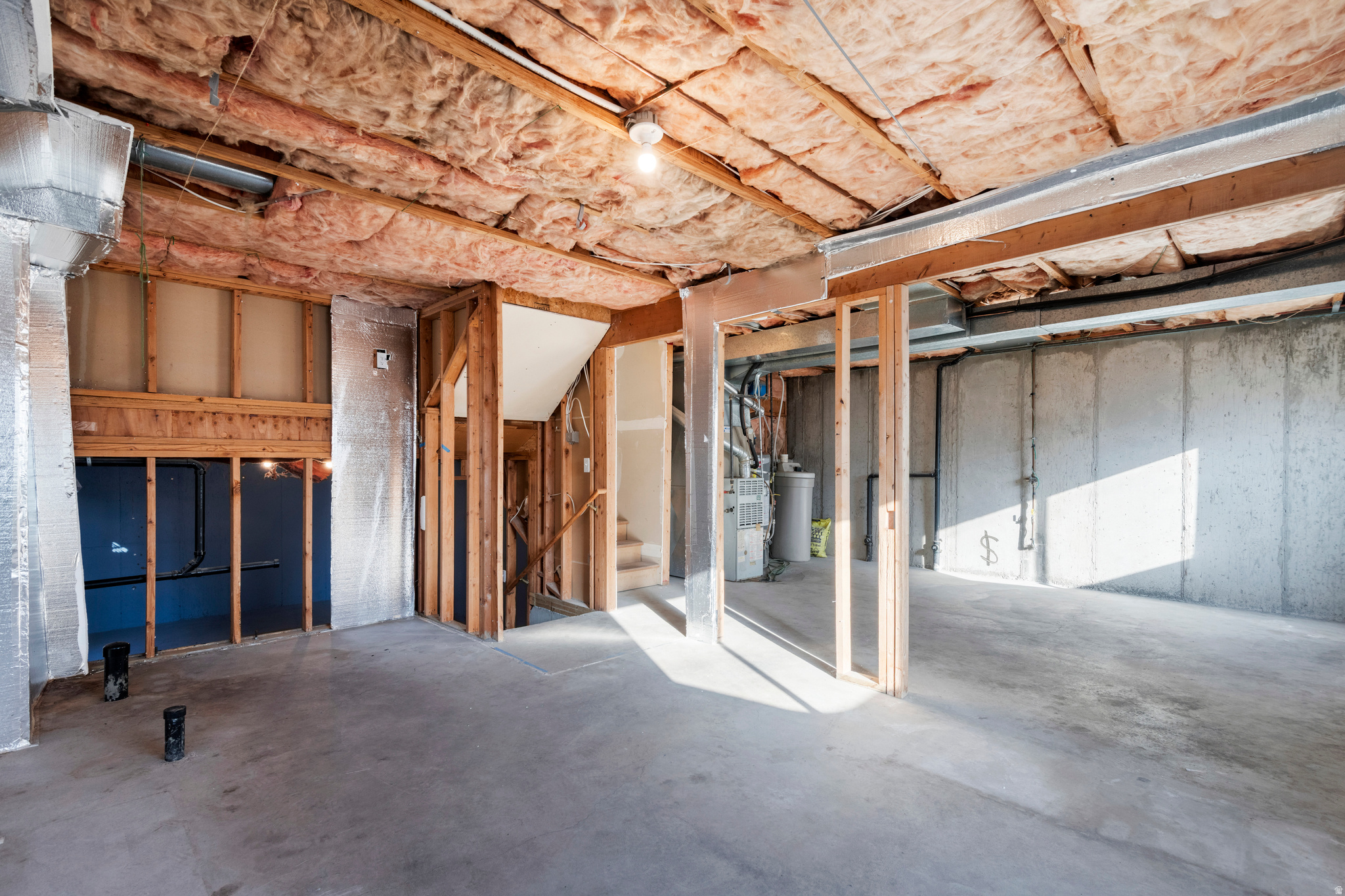 CREEKWOOD - Residential