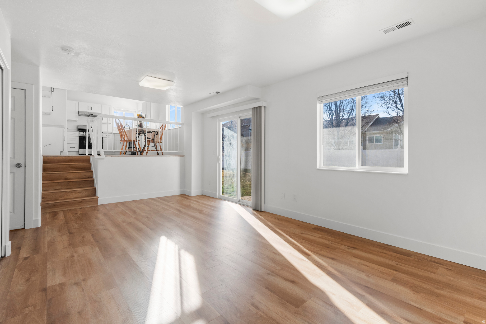 CREEKWOOD - Residential