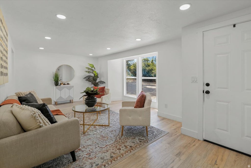 Photo of 285 N 400 E, Mt Pleasant, UT 84647 (MLS # 2180783)