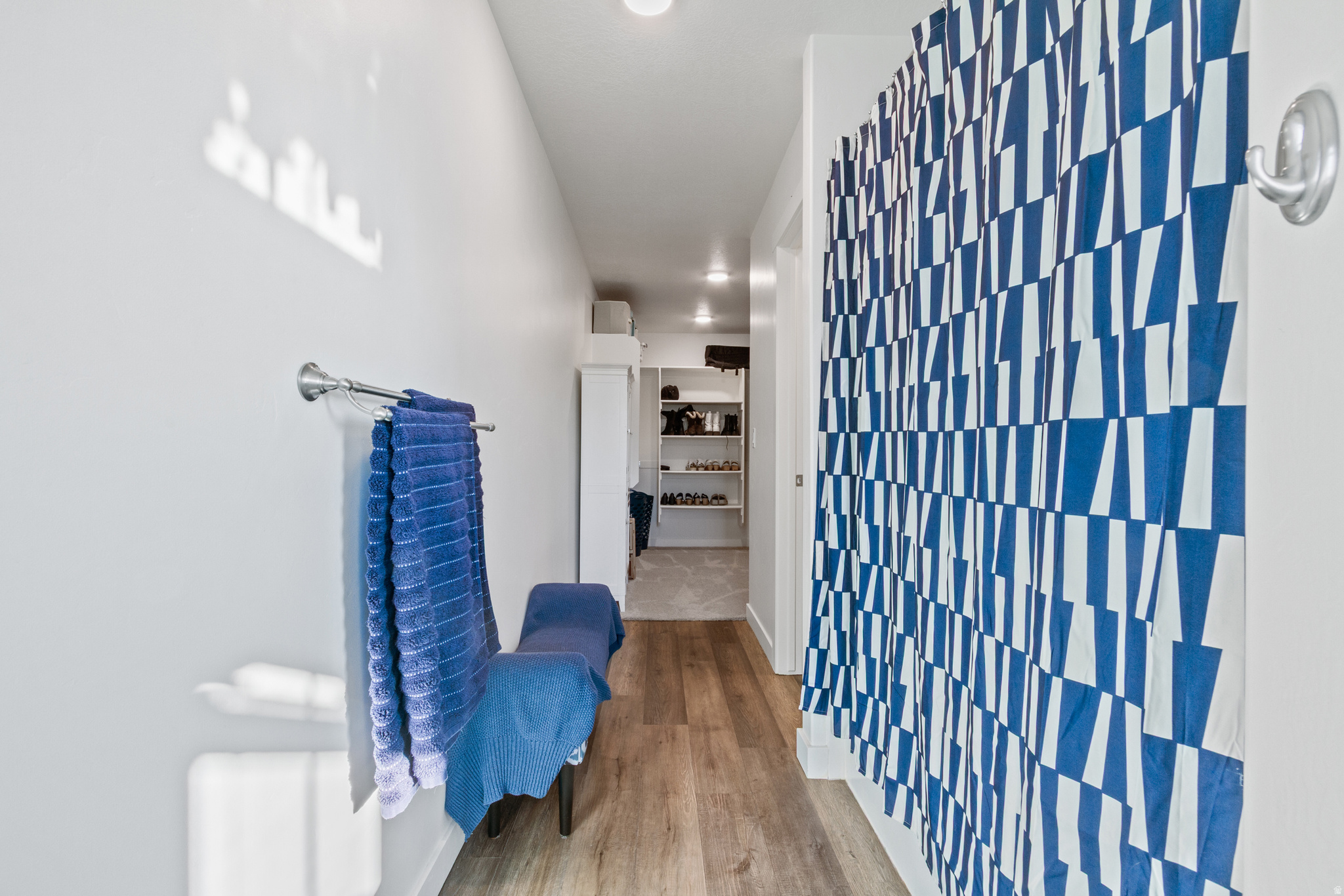 COURTYARD AT GREEN - Residential