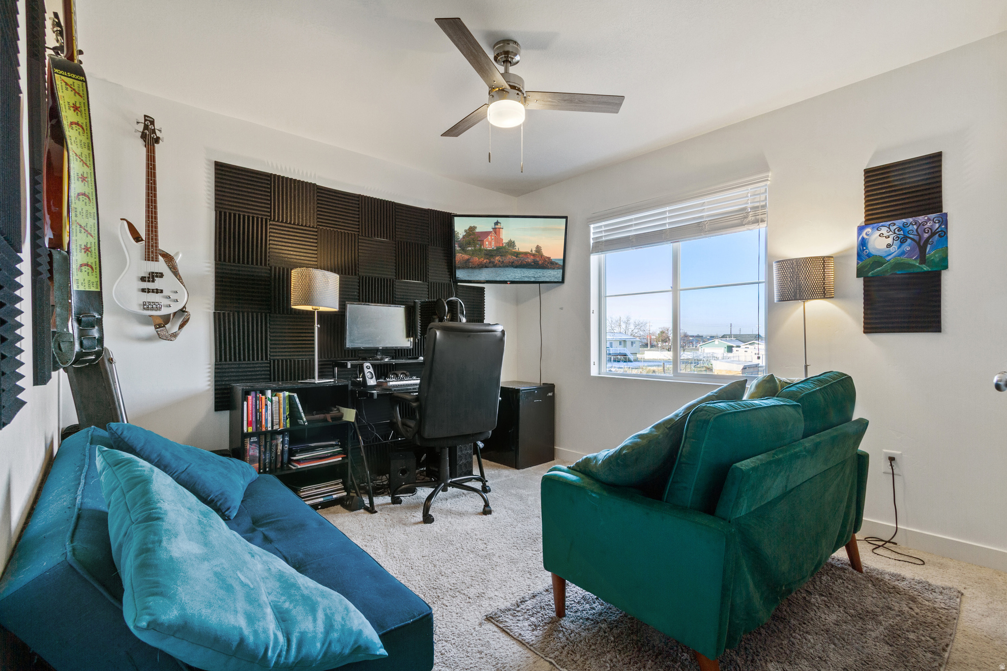 COURTYARD AT GREEN - Residential