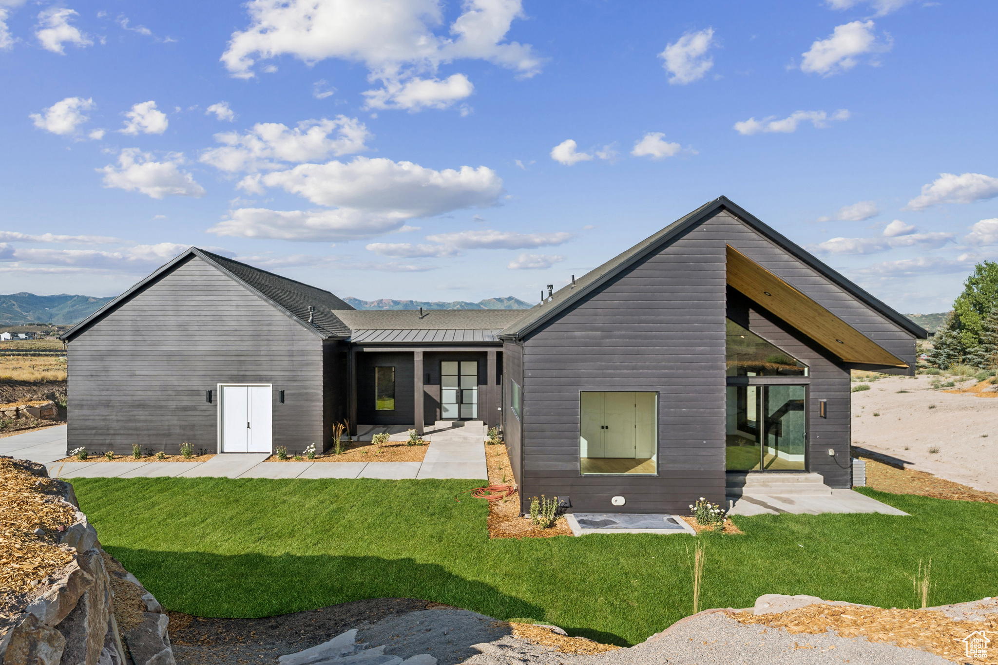 SILVER CREEK ESTATES - Residential