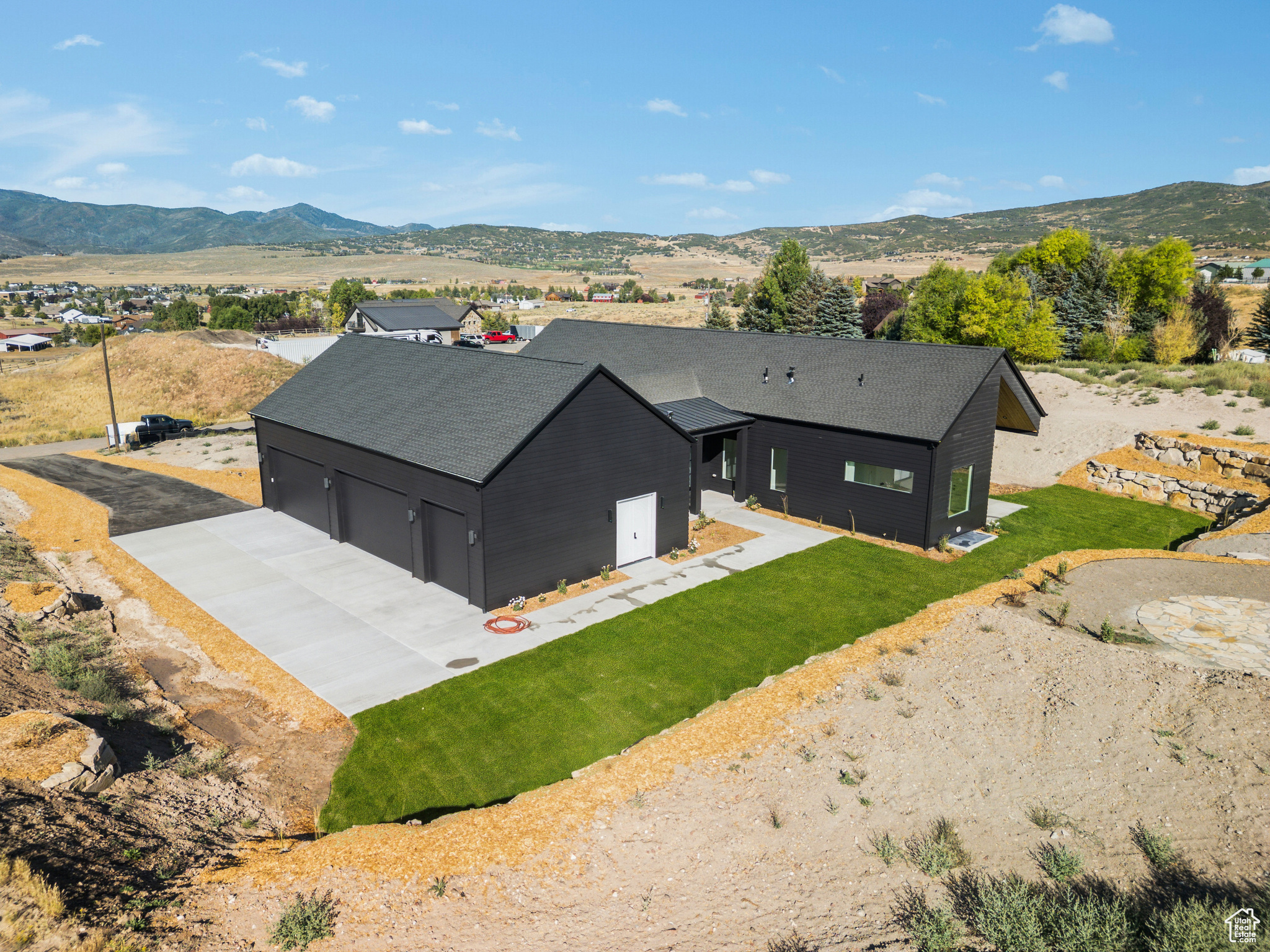 SILVER CREEK ESTATES - Residential