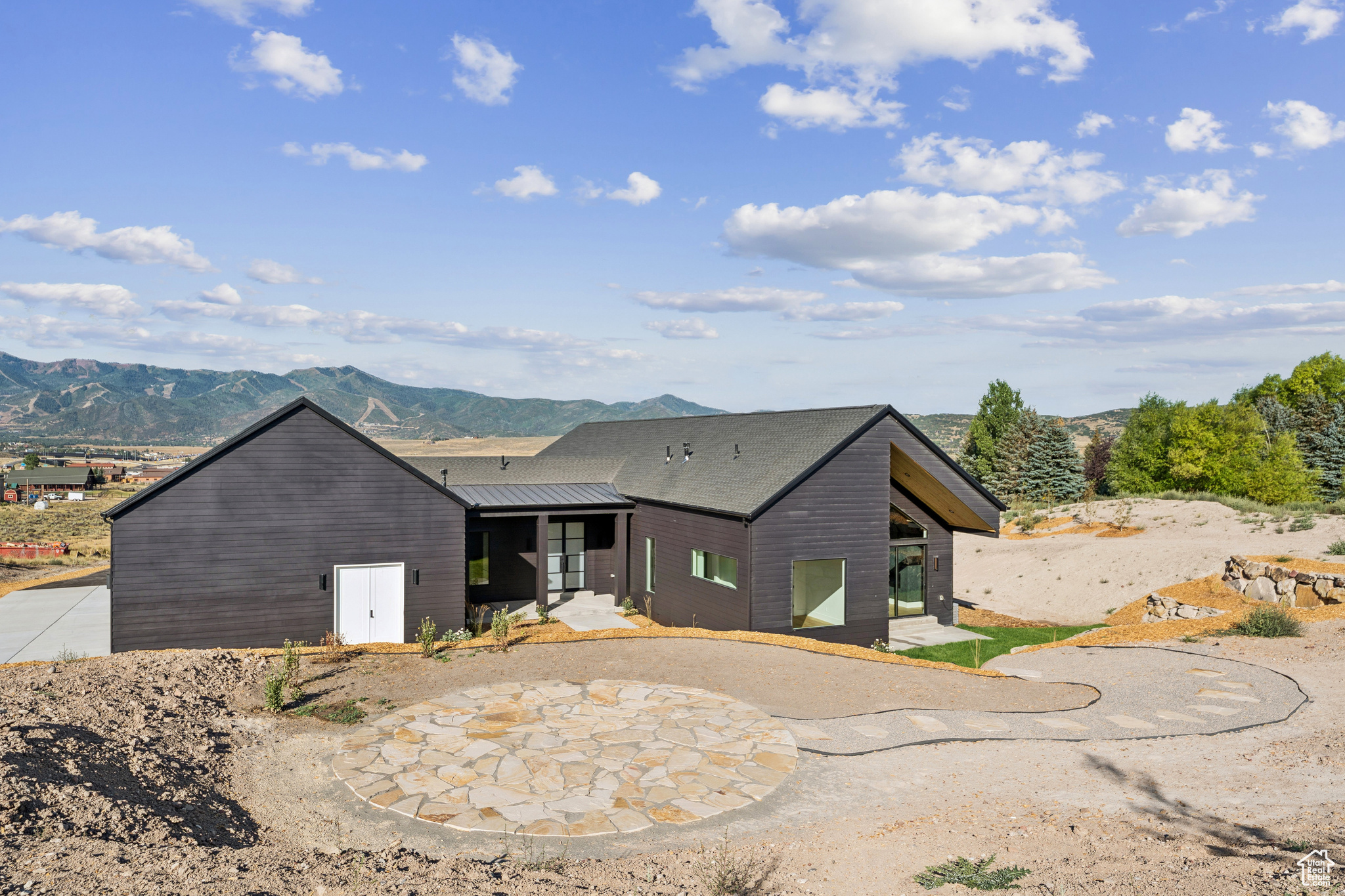 SILVER CREEK ESTATES - Residential