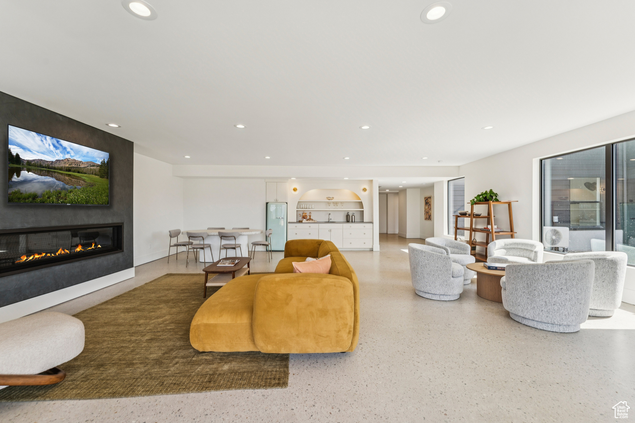 SILVER CREEK ESTATES - Residential