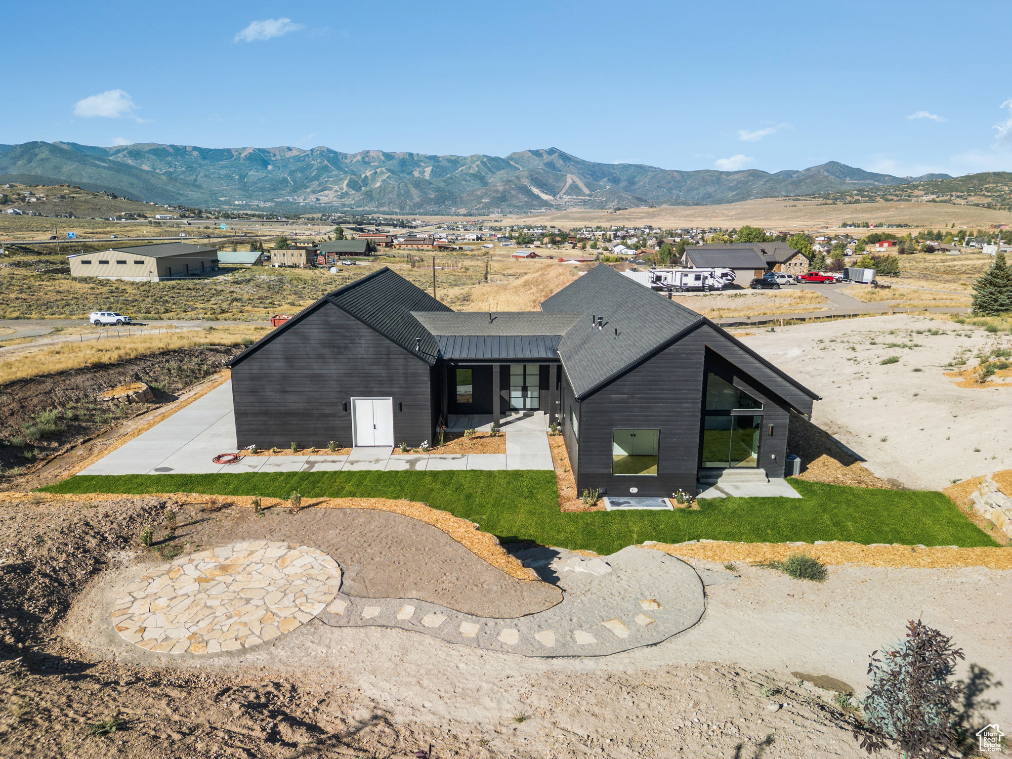 SILVER CREEK ESTATES - Residential