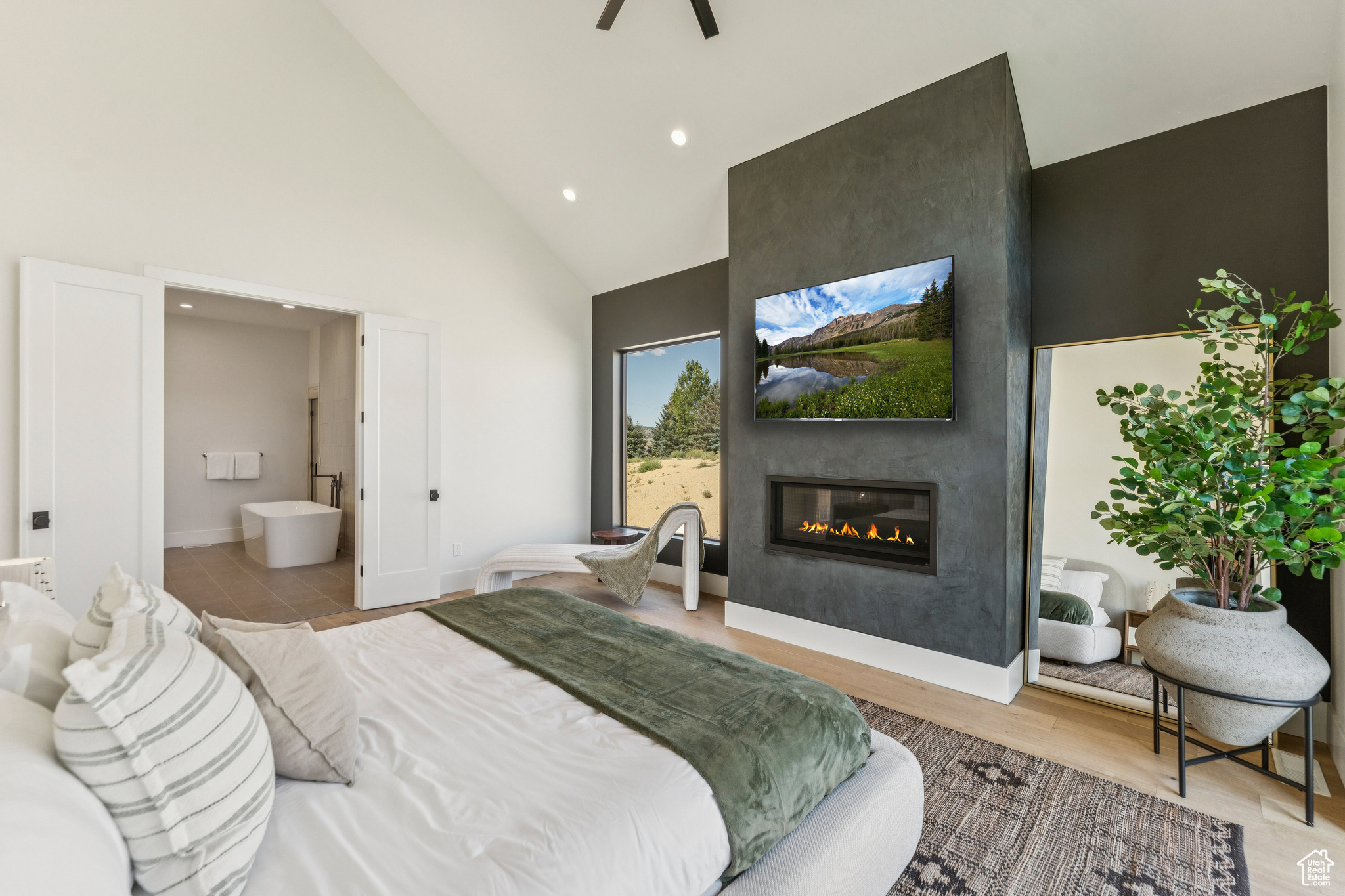 SILVER CREEK ESTATES - Residential