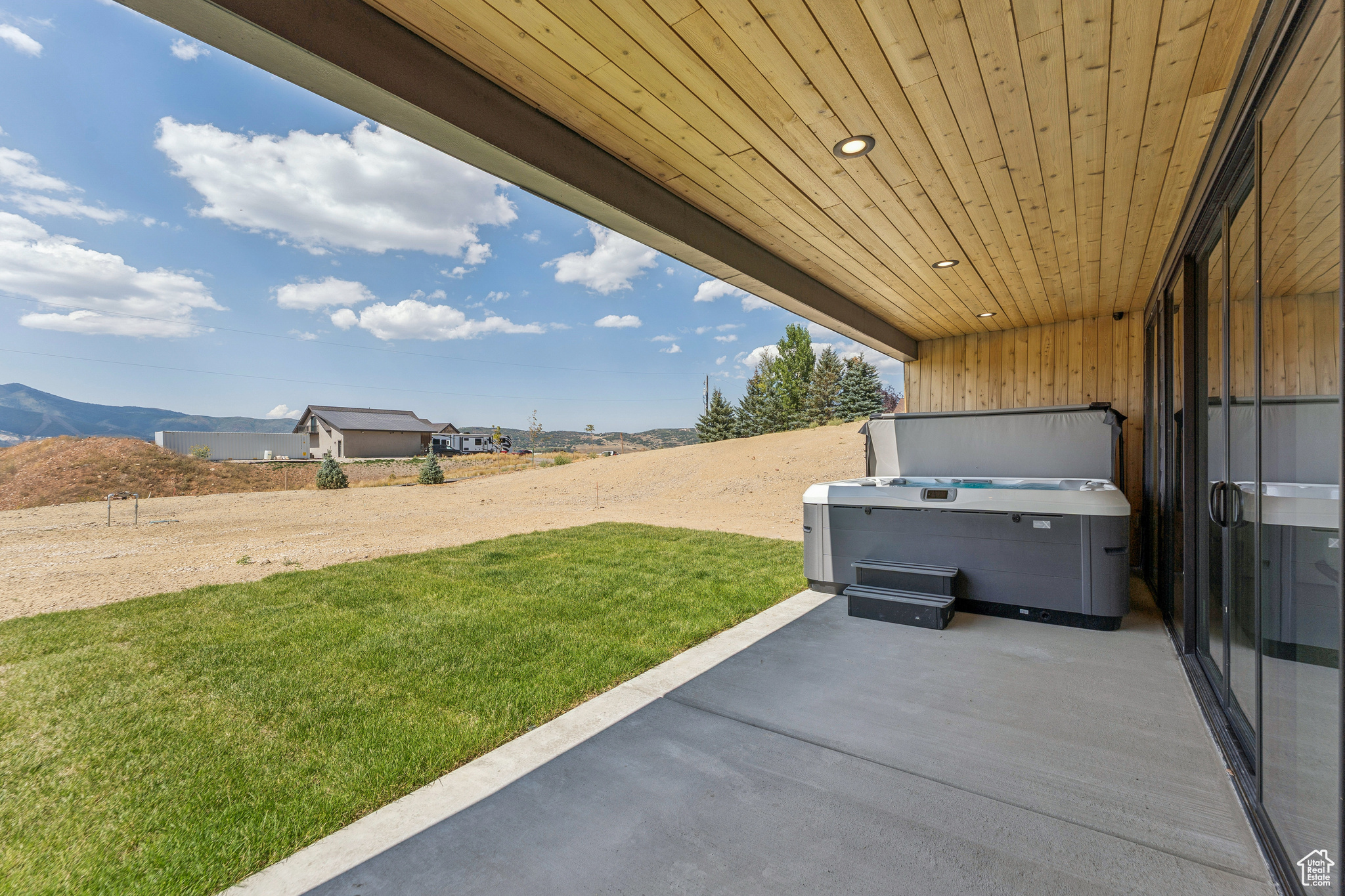 SILVER CREEK ESTATES - Residential