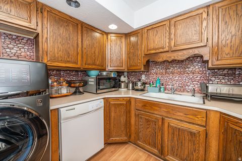 Tiny photo for 1876 W 2400 S, Syracuse, UT 84075 (MLS # 2134785)