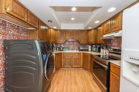 Tiny photo for 1876 W 2400 S, Syracuse, UT 84075 (MLS # 2134785)