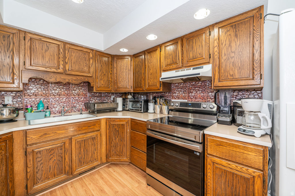 SUNDIAL PARK - Residential