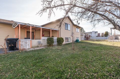 Tiny photo for 1876 W 2400 S, Syracuse, UT 84075 (MLS # 2134785)