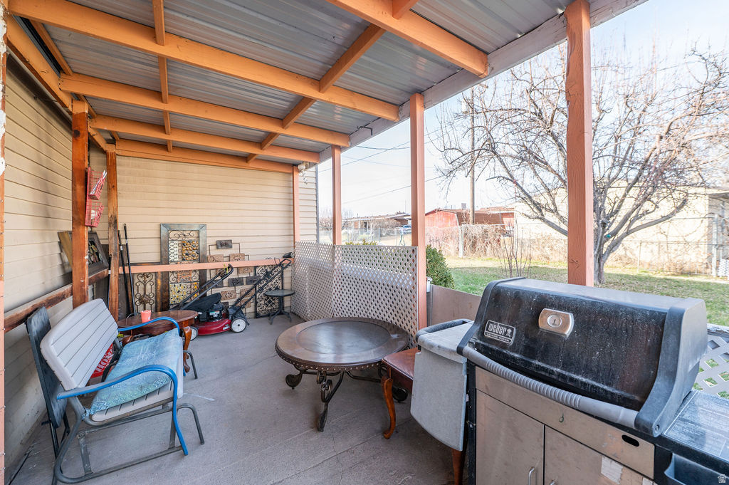 SUNDIAL PARK - Residential