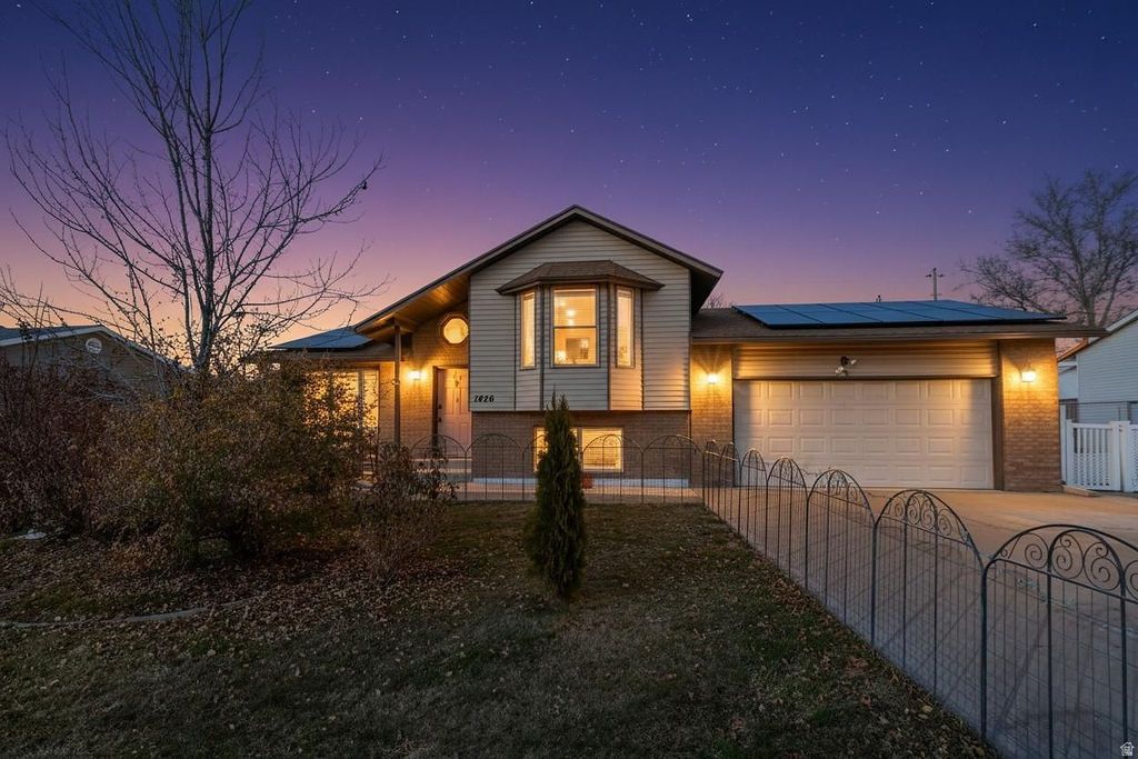 Photo for 1876 W 2400 S, Syracuse, UT 84075 (MLS # 2134785)