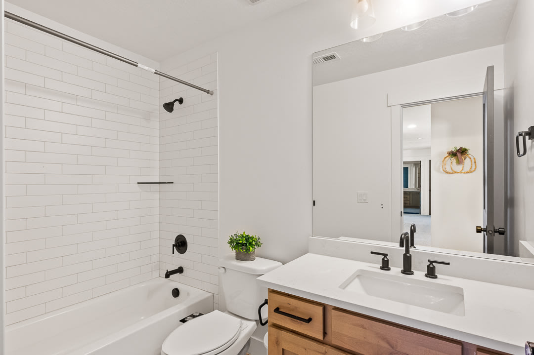 SYCAMORES COVE - Residential