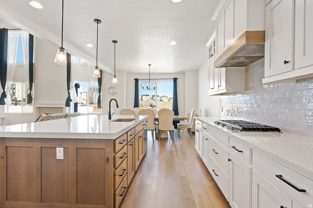 SYCAMORES COVE - Residential