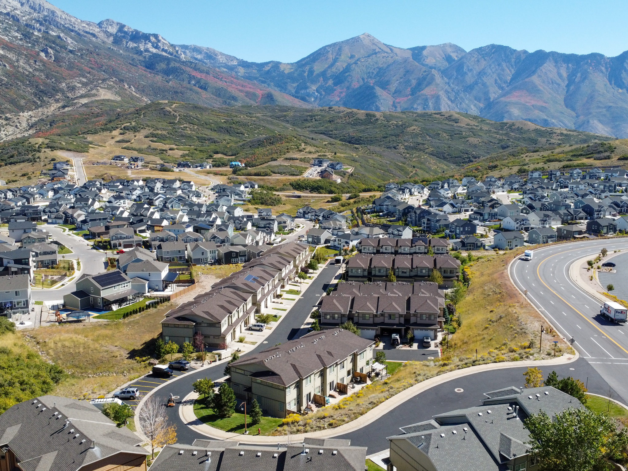 SUNCREST/STONELEIGH - Residential